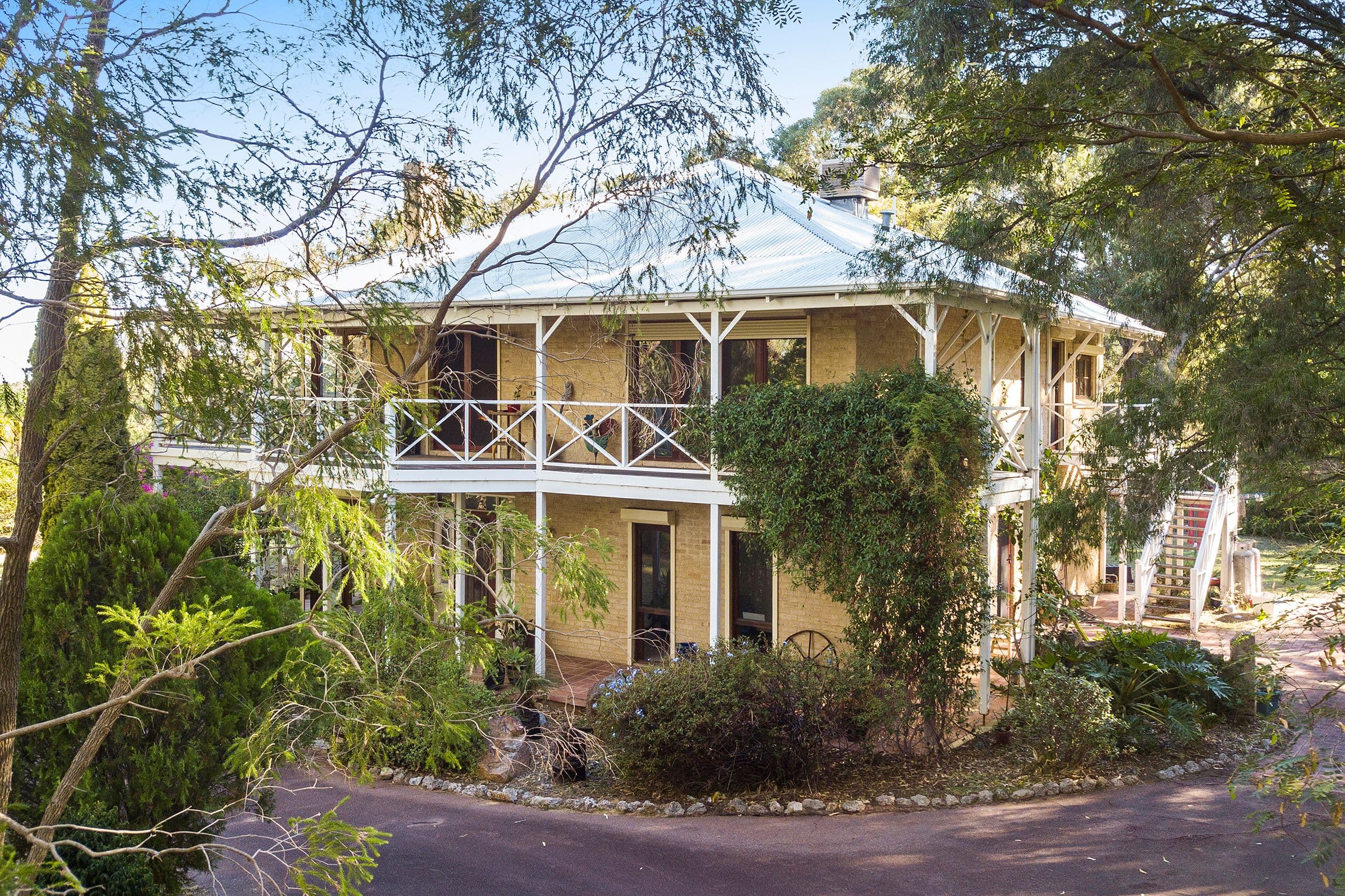 16 Hilltop Rise, Karnup WA 6176, Karnup - Thumbnail 3