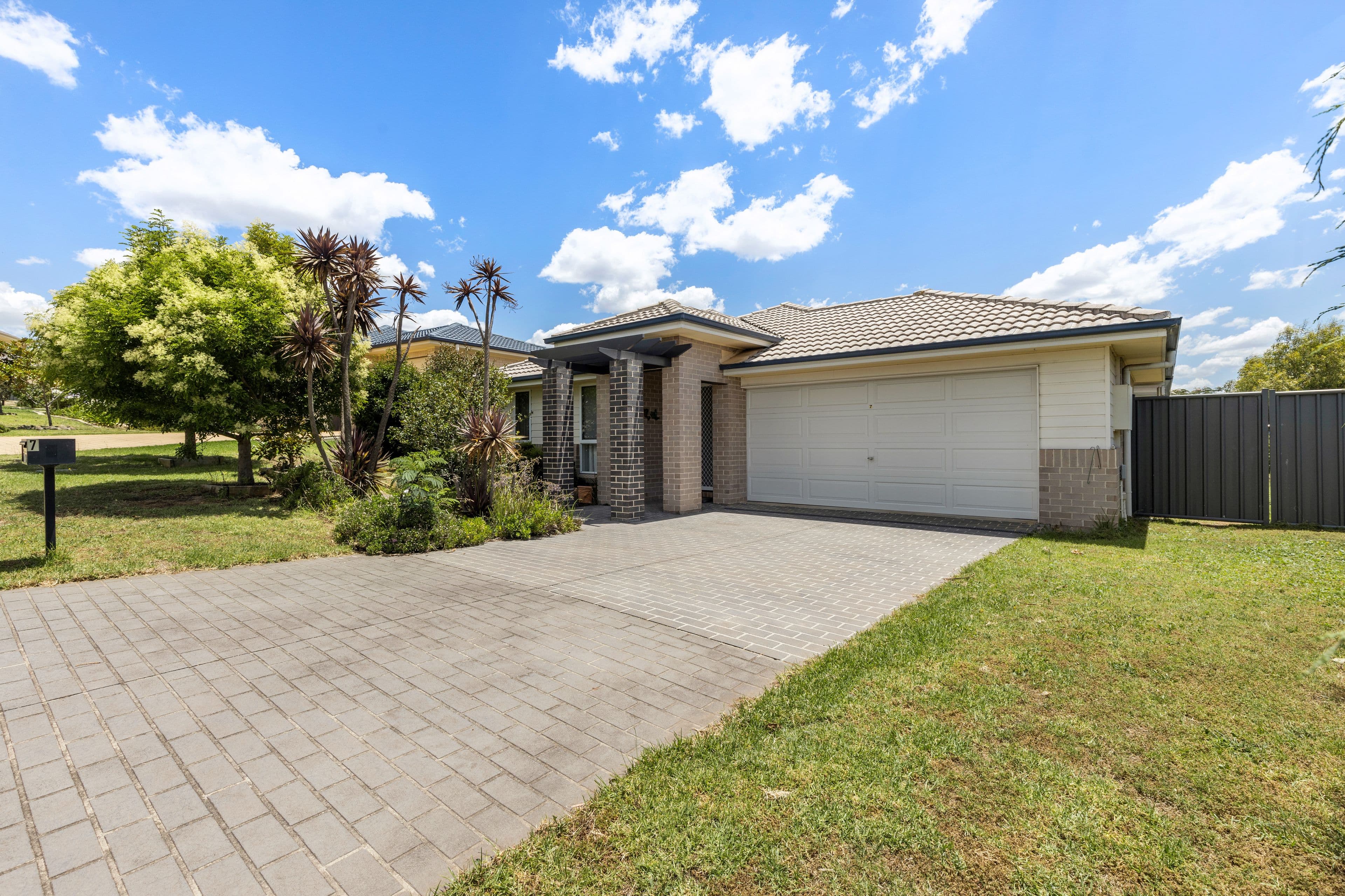 3 MOUNTAIN ASH Place, Worrigee, Worrigee - Image 1