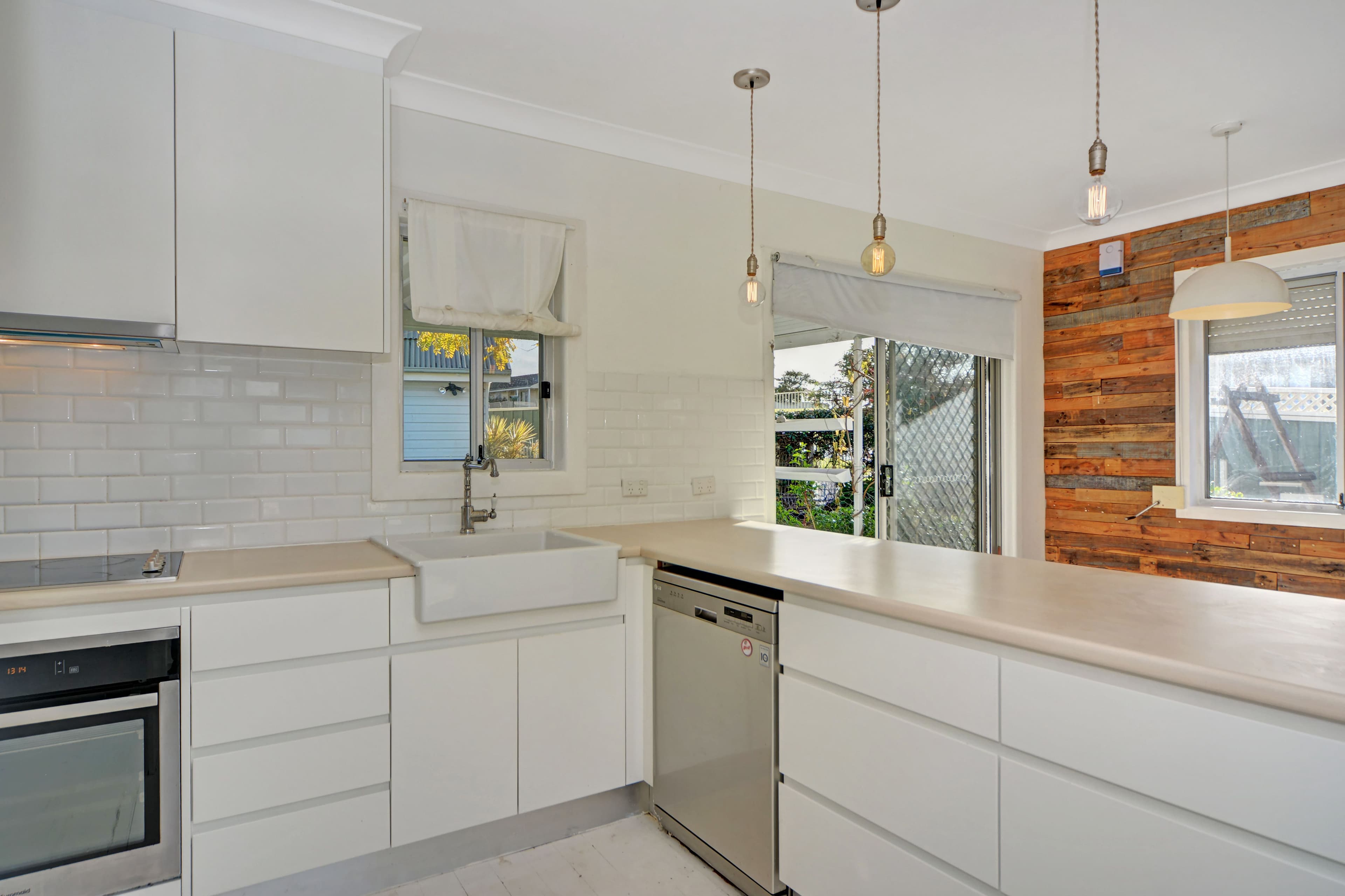 7 Albert Street, Lake Illawarra - Thumbnail 2