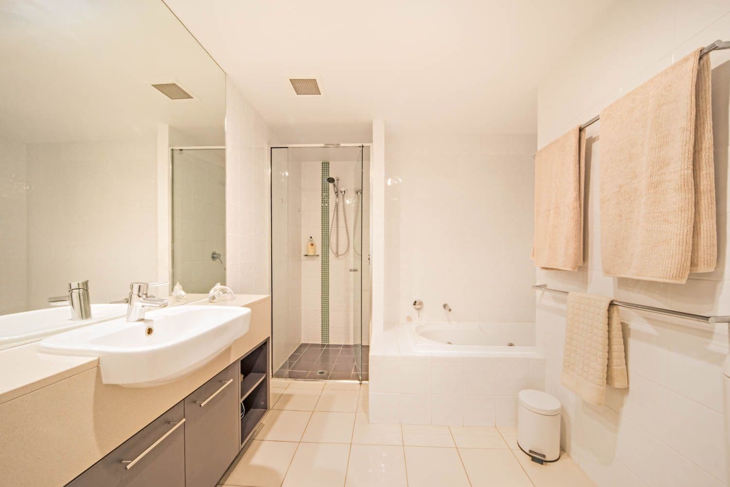 159 Shingley Drive, Cannonvale QLD 4802, Cannonvale - Thumbnail 6