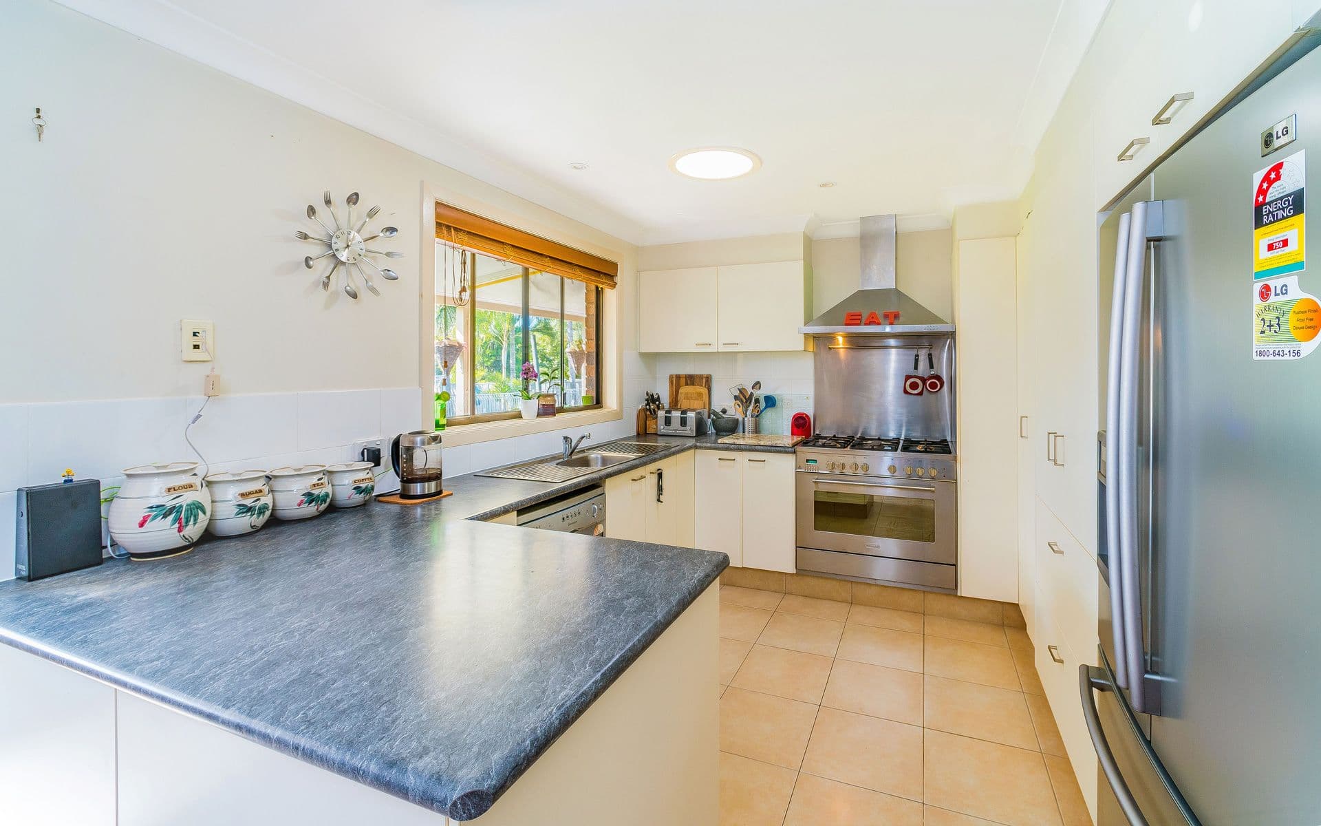 20 Clyde Essex Drive, Gulmarrad - Thumbnail 3