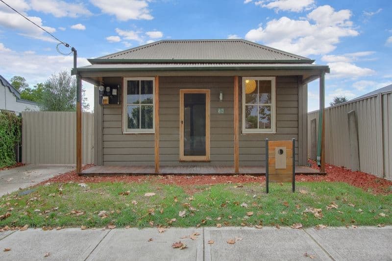 42 Chatsbury Street, Goulburn - Image 1