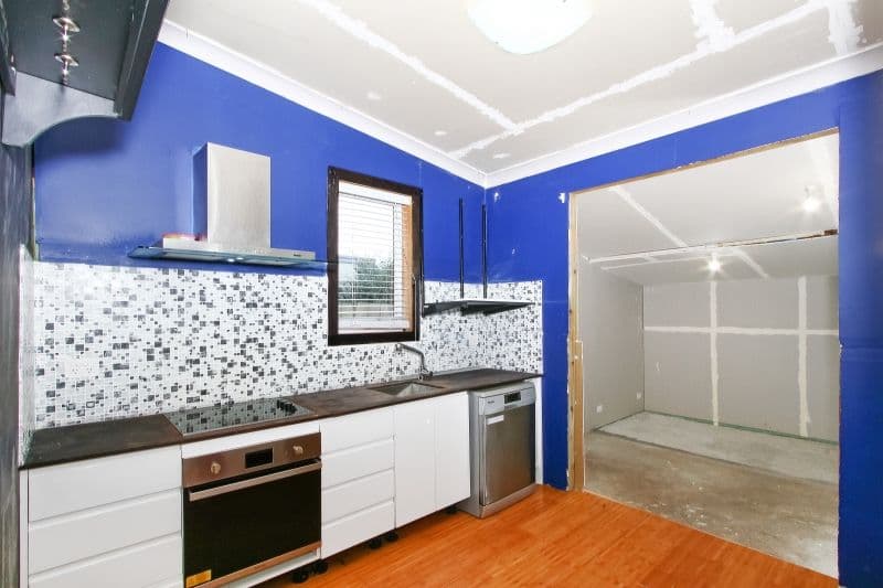 42 Chatsbury Street, Goulburn - Thumbnail 2