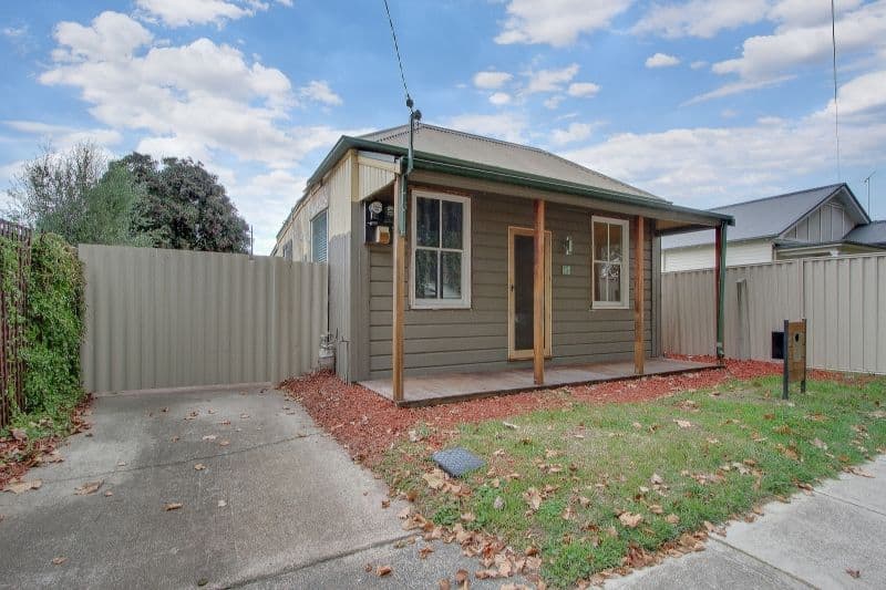 42 Chatsbury Street, Goulburn - Thumbnail 7
