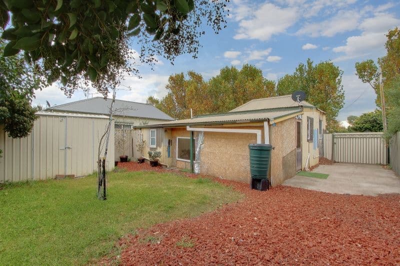 42 Chatsbury Street, Goulburn - Thumbnail 8