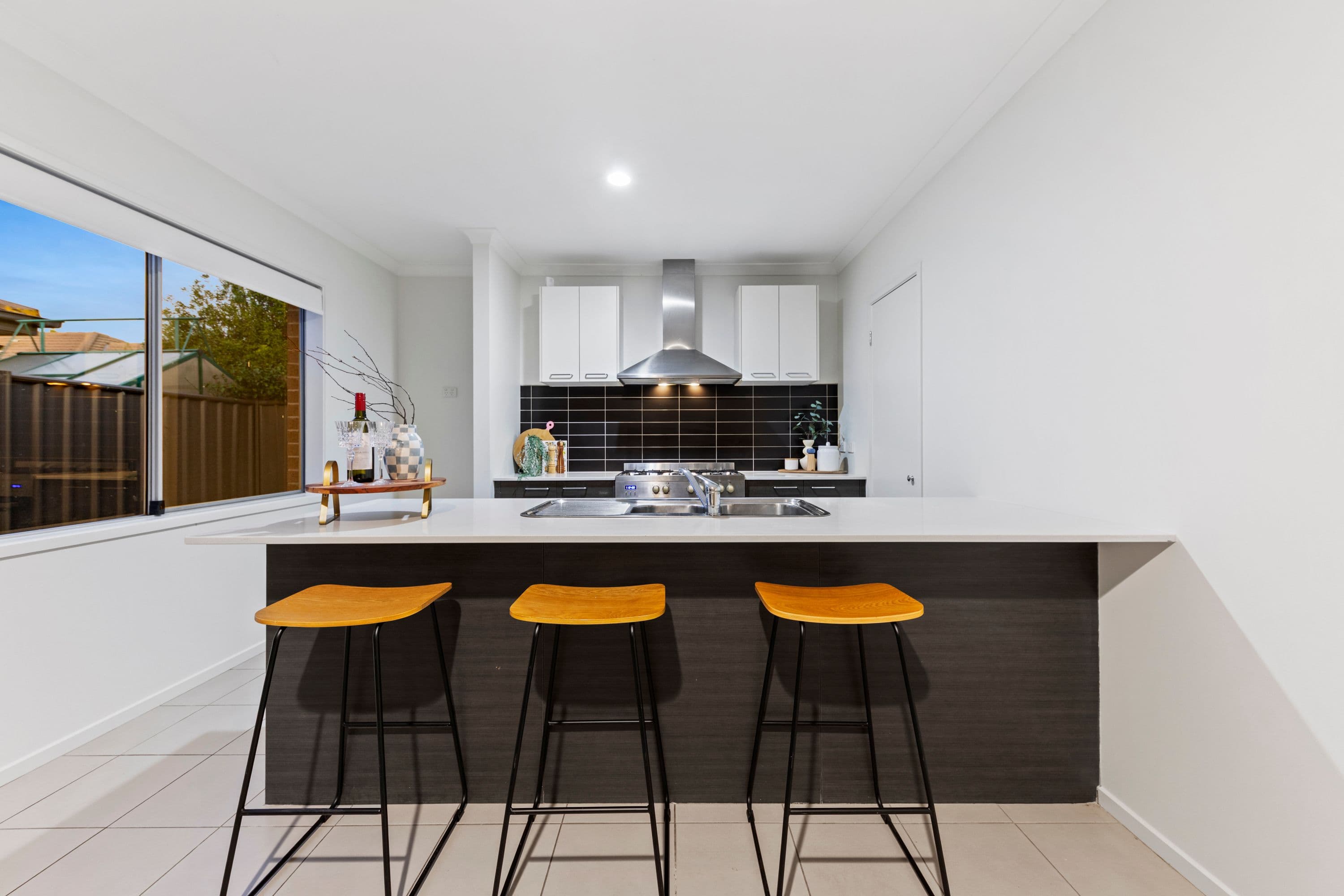 16 Camdolle Close, Pakenham VIC 3810, Pakenham - Thumbnail 8