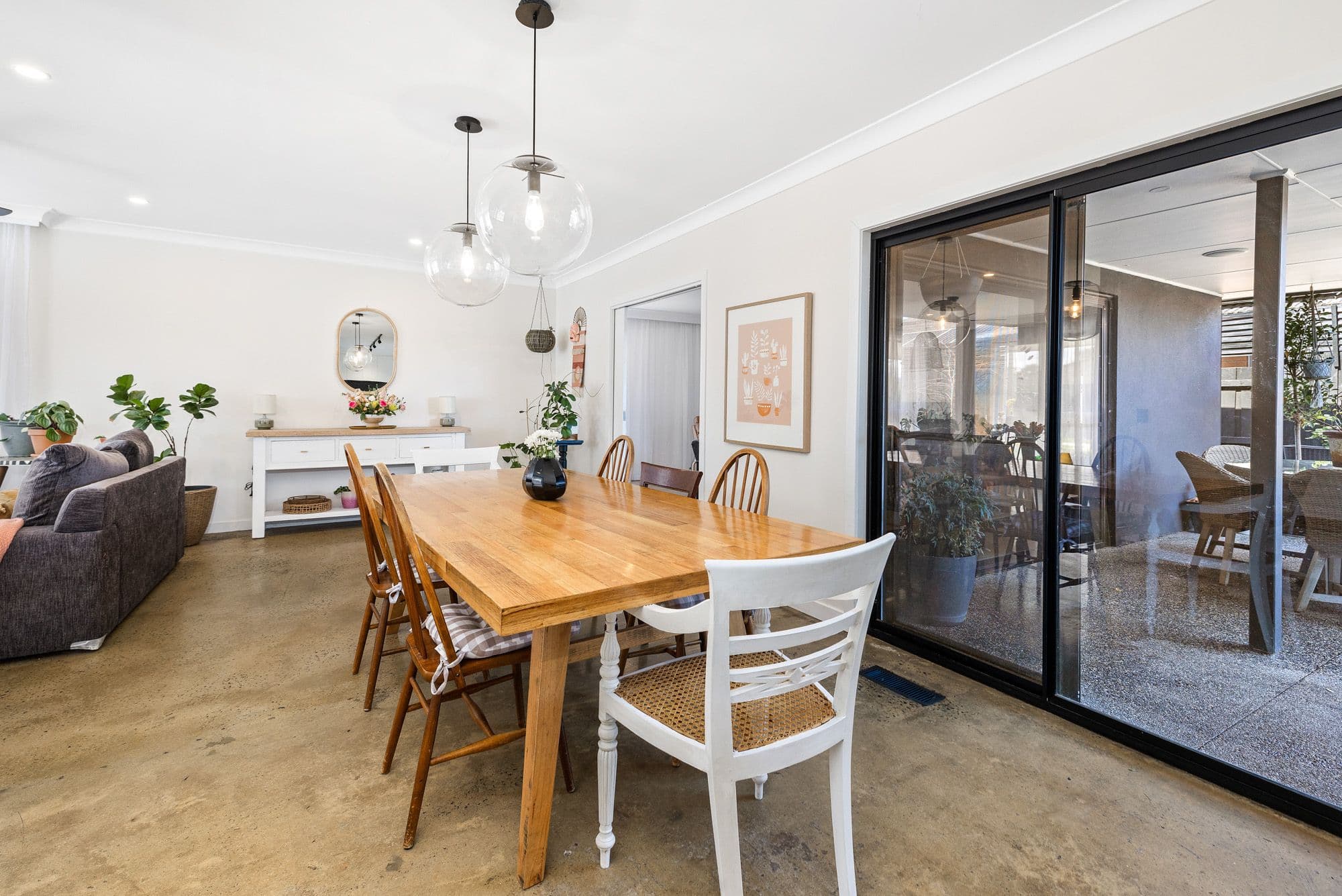 2 Norwich Street, Werribee VIC 3030, Werribee - Thumbnail 4