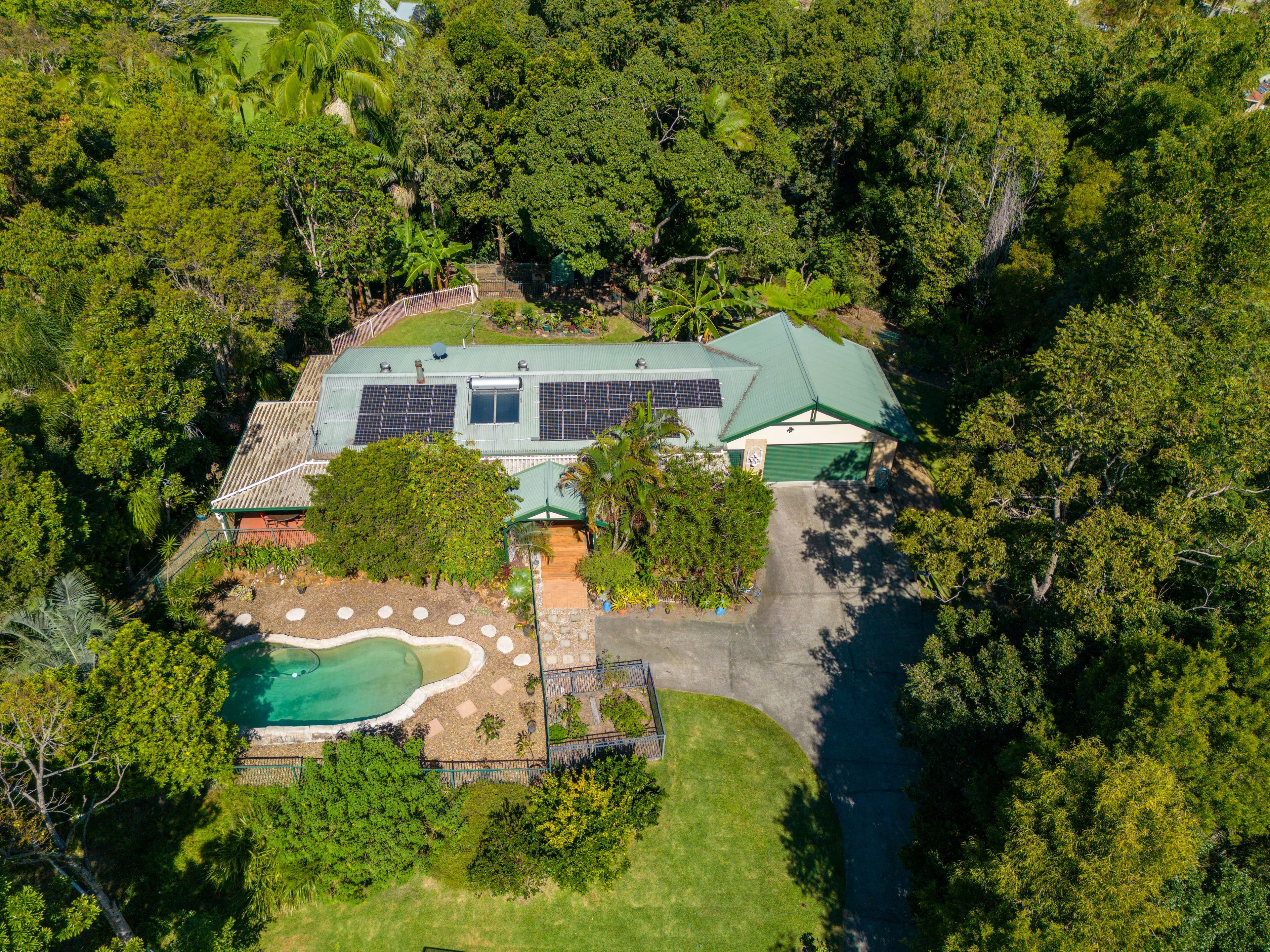 6 Keerong Court, Tallebudgera QLD 4228, Tallebudgera - Thumbnail 2
