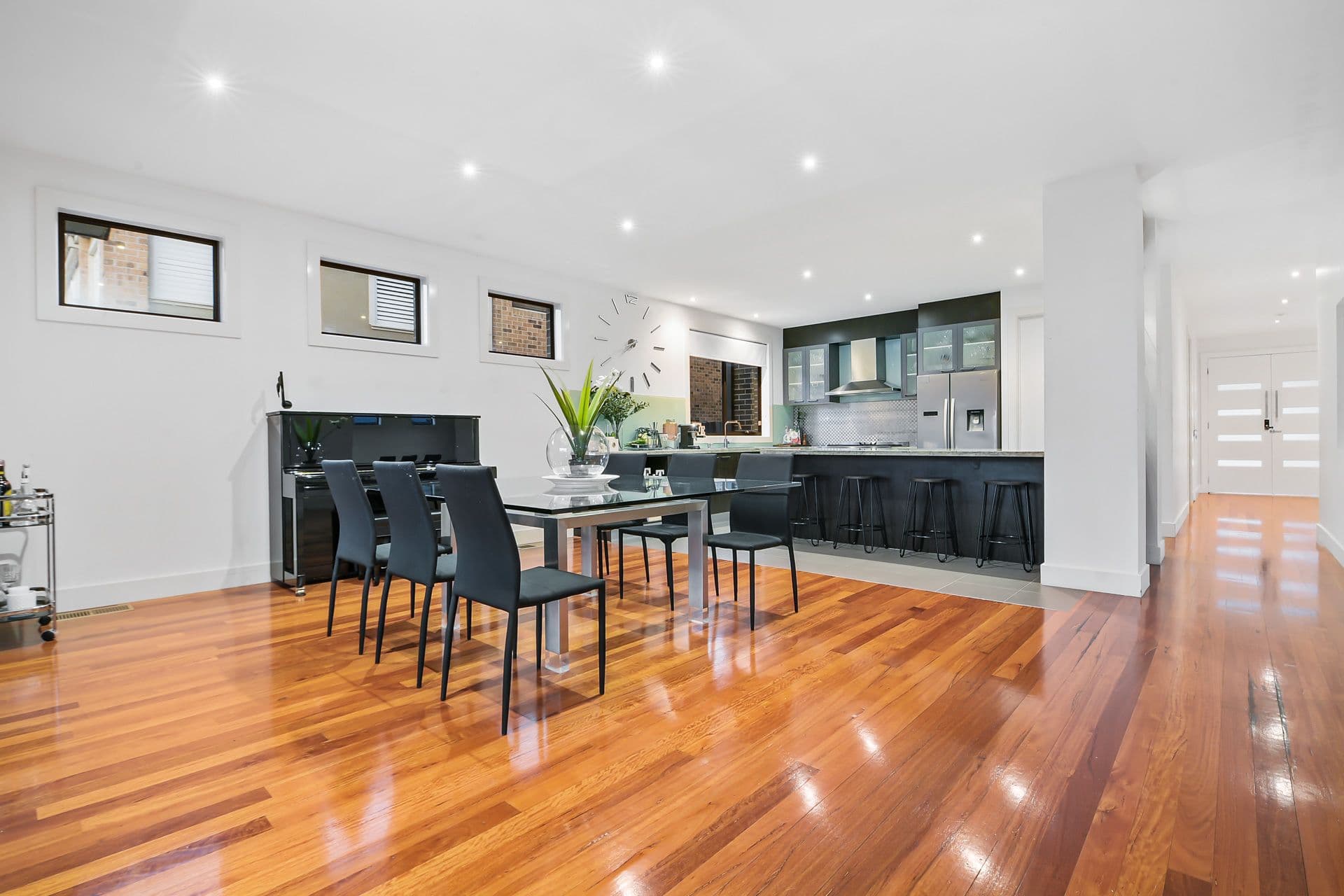 7 Cambridge Drive, Berwick VIC 3806, Berwick - Thumbnail 2