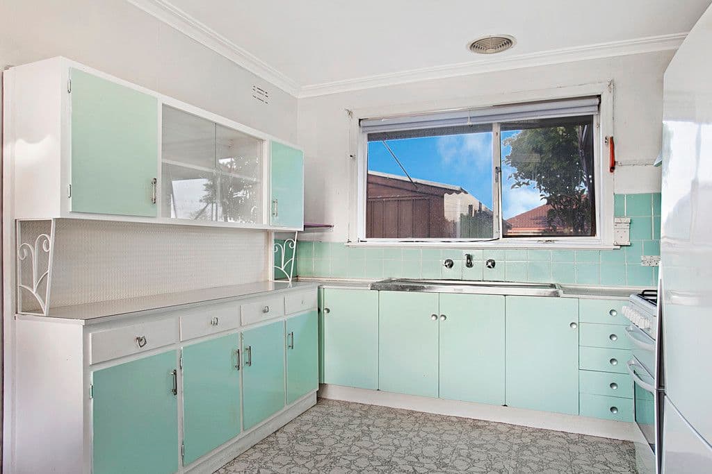 19 Maureen Cresent, Noble Park VIC 3174, Noble Park - Thumbnail 3