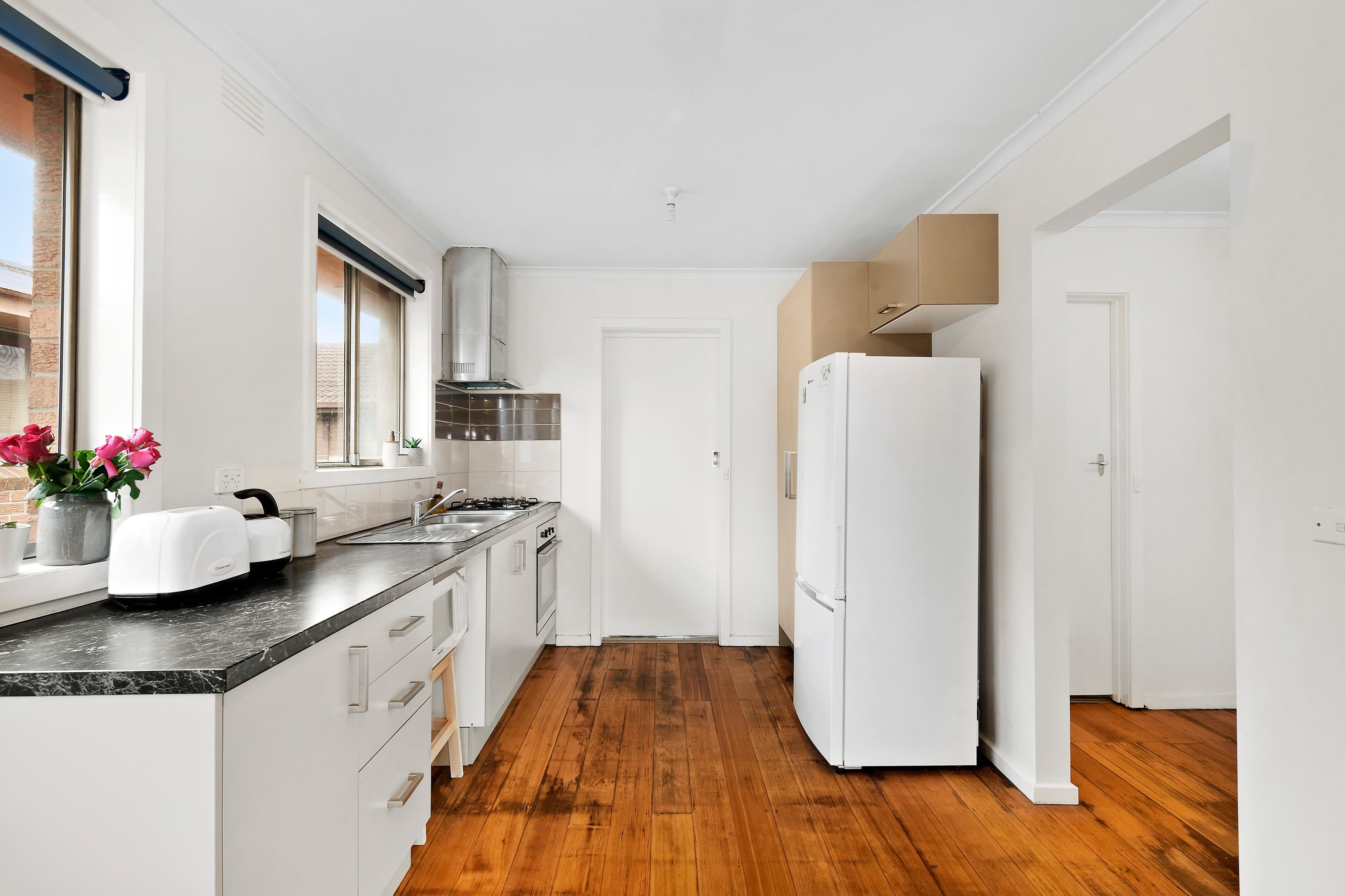 3 Moore Avenue, CLAYTON SOUTH VIC 3169, Clayton South - Thumbnail 3