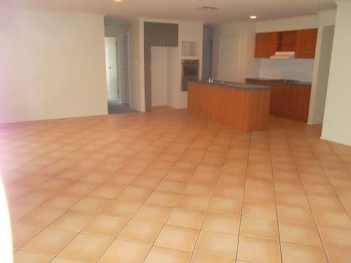 13 Coventry Circuit, SEAFORD RISE SA 5169, Seaford Rise - Thumbnail 4