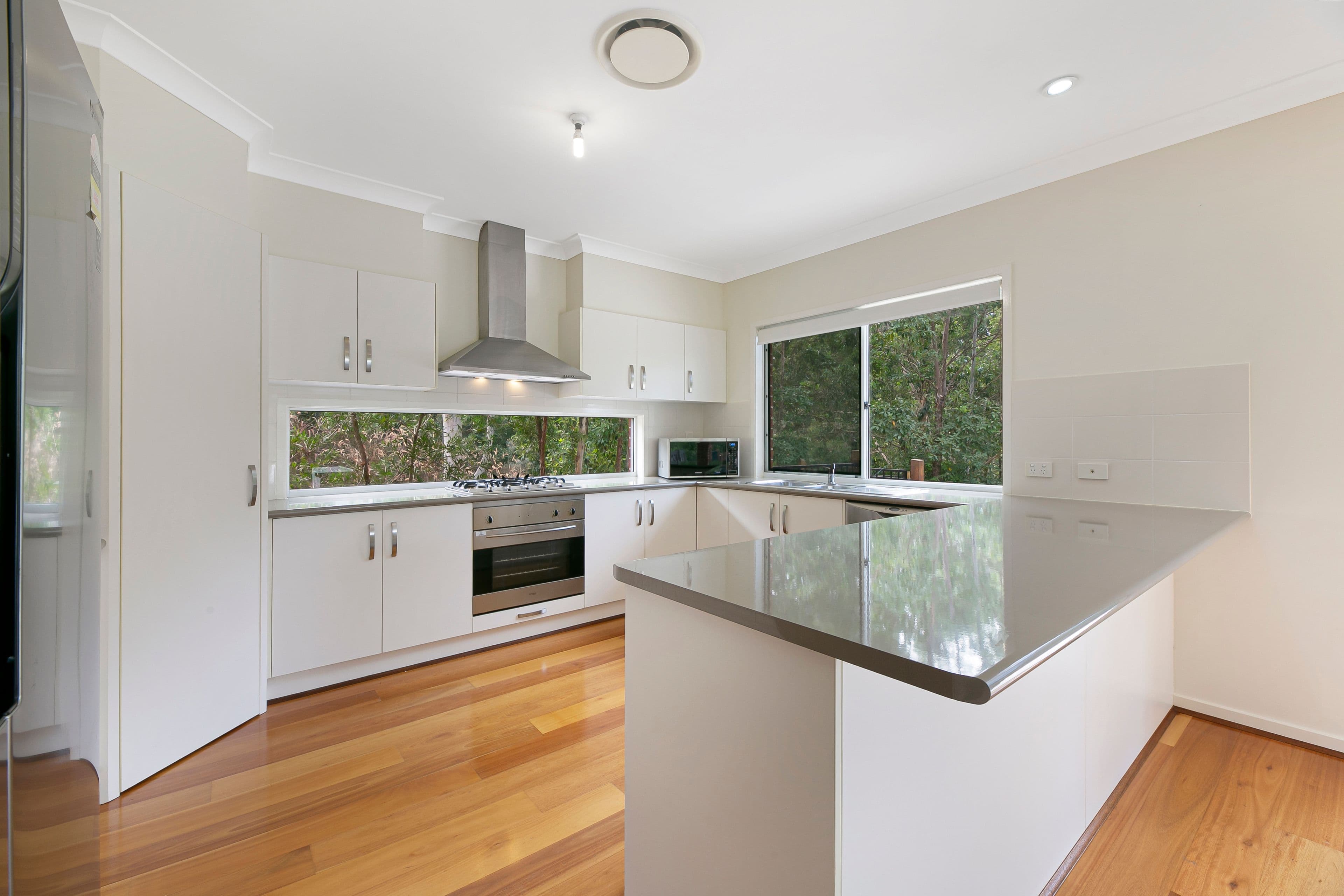 48 Friarbird Crescent, Bonogin QLD 4213, Bonogin - Thumbnail 5