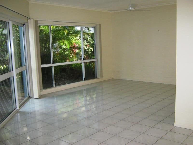 15 TROPIC Court, PORT DOUGLAS QLD 4877, Port Douglas - Thumbnail 4