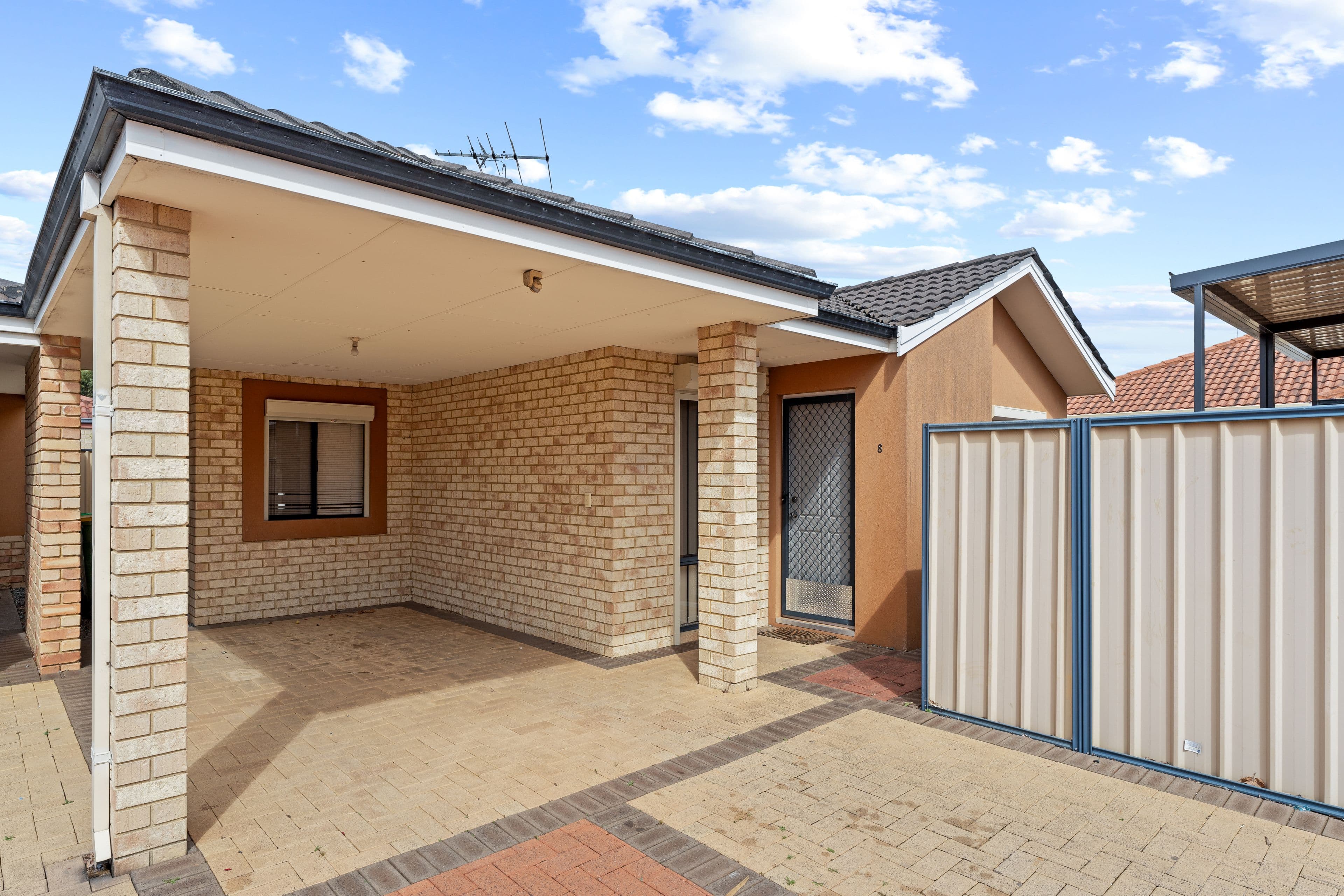 53 Moreton Crescent, Warnbro WA 6169, Warnbro - Thumbnail 2