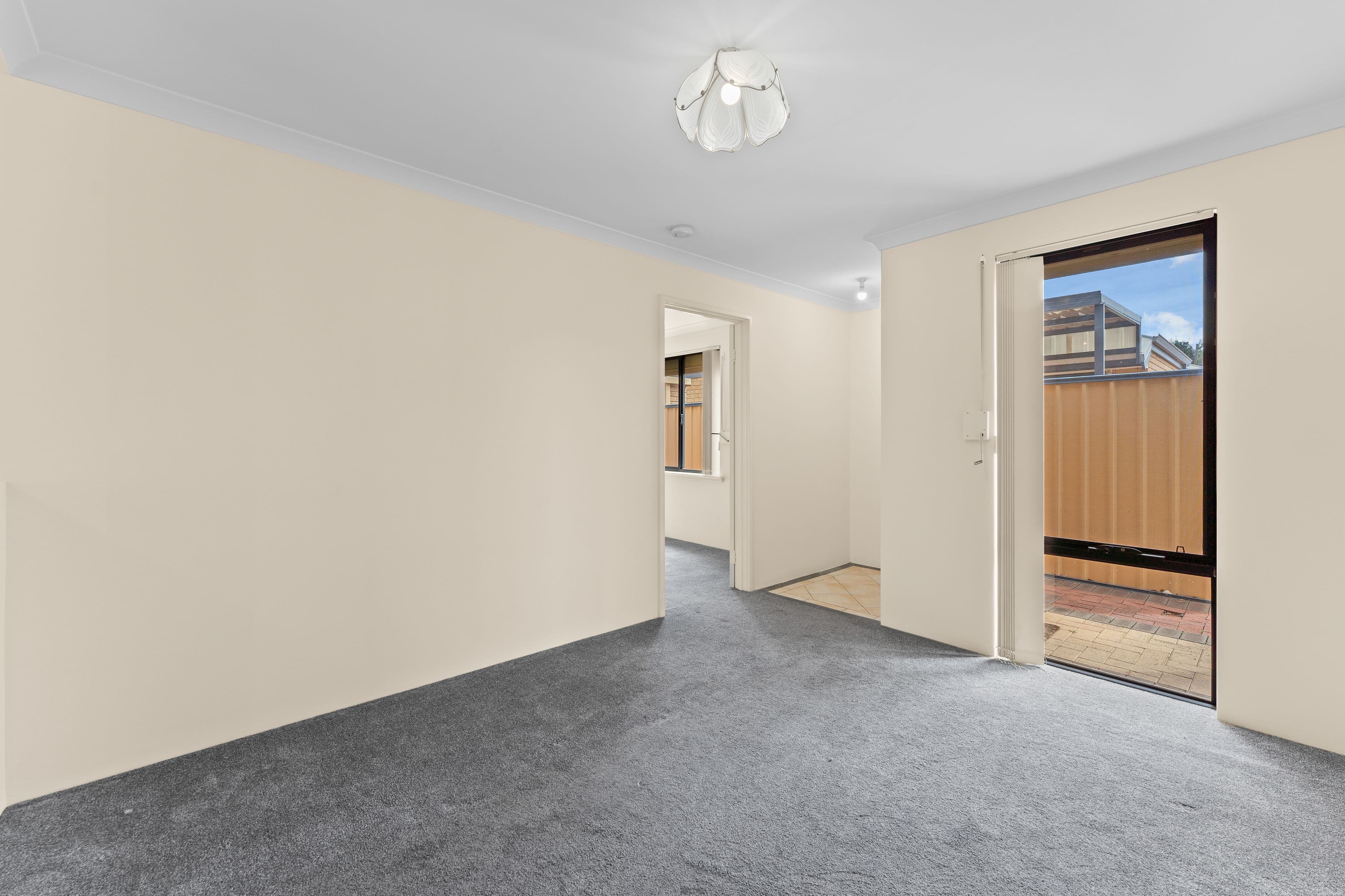 53 Moreton Crescent, Warnbro WA 6169, Warnbro - Thumbnail 5