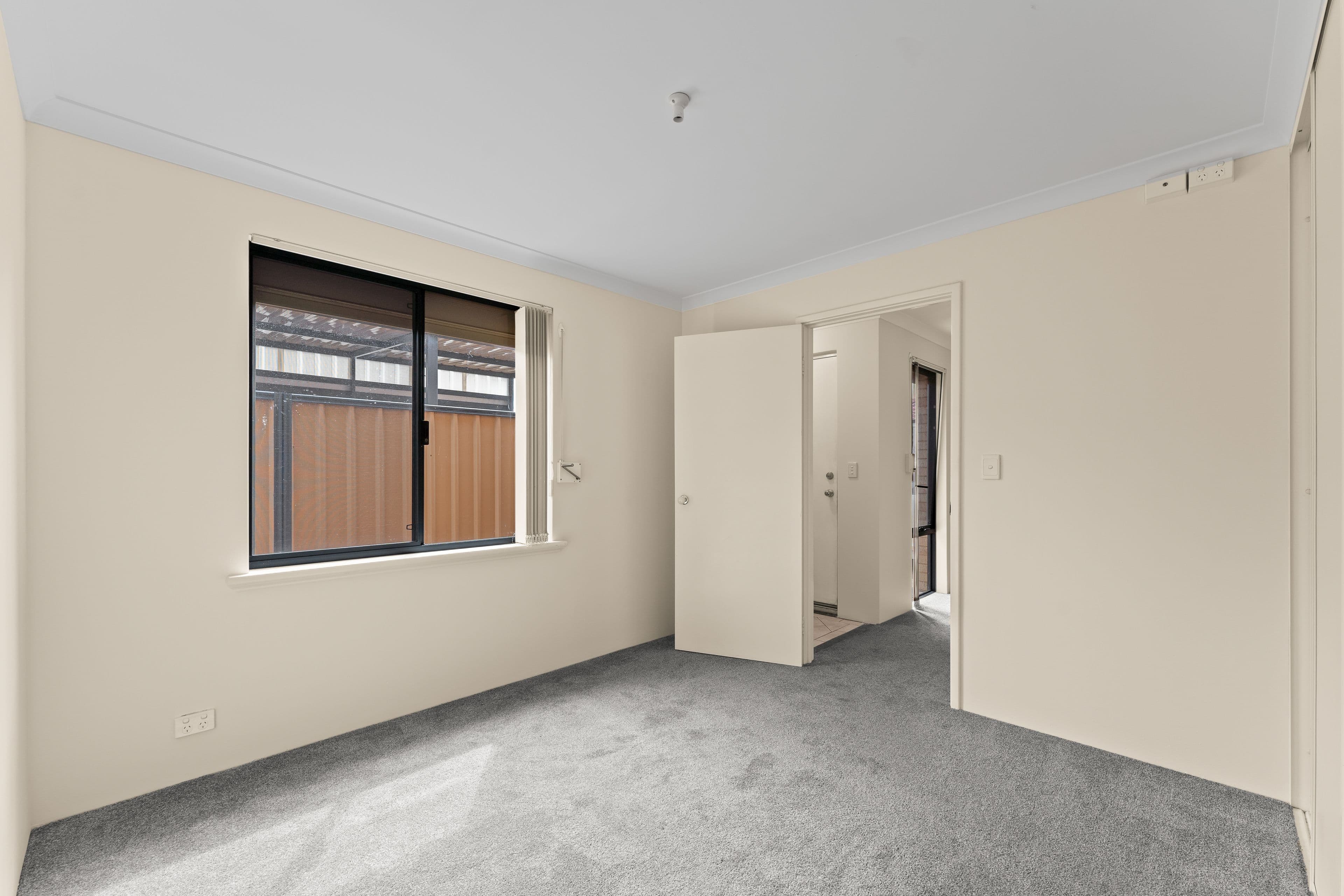 53 Moreton Crescent, Warnbro WA 6169, Warnbro - Thumbnail 7