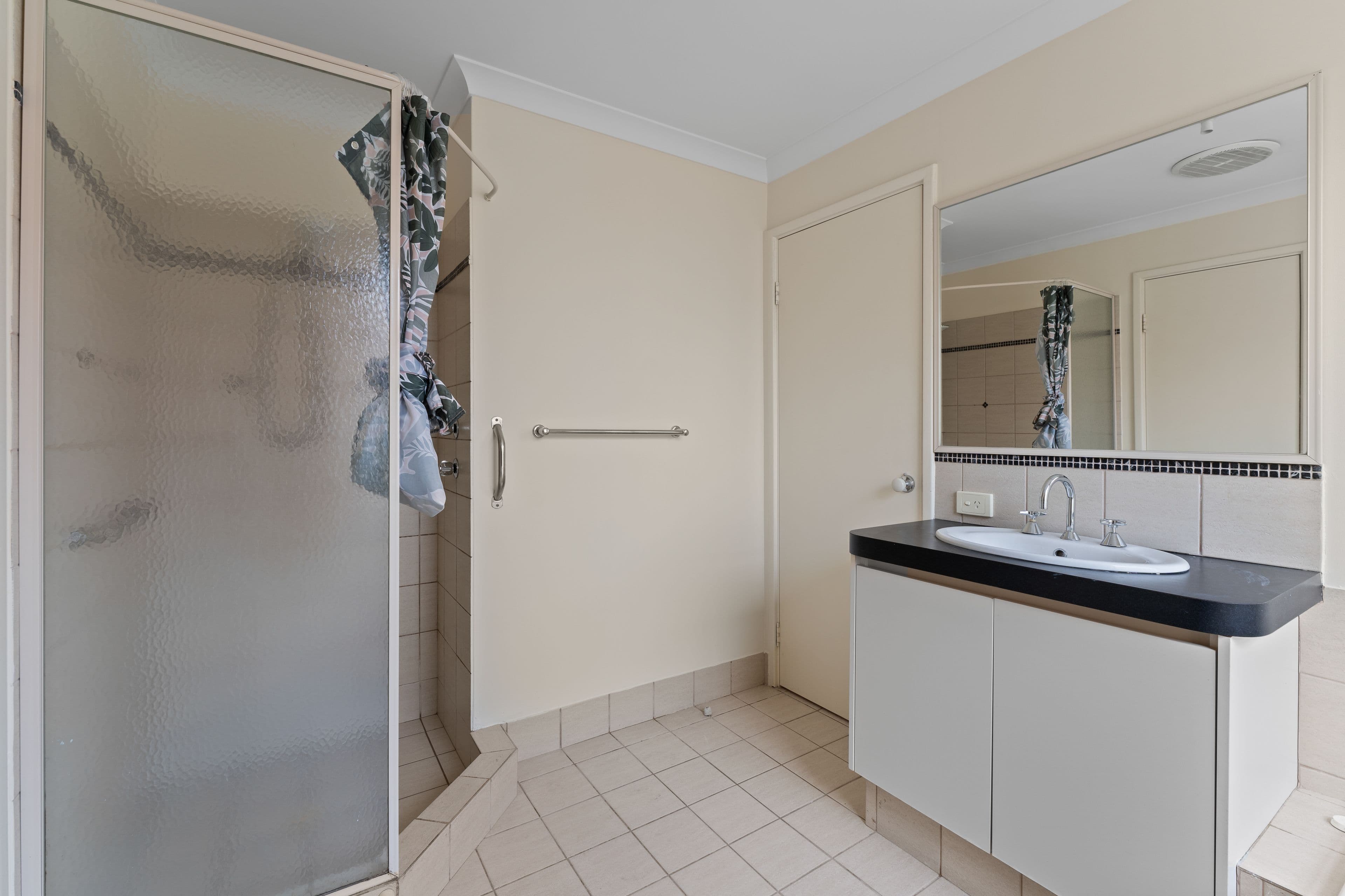 53 Moreton Crescent, Warnbro WA 6169, Warnbro - Thumbnail 8