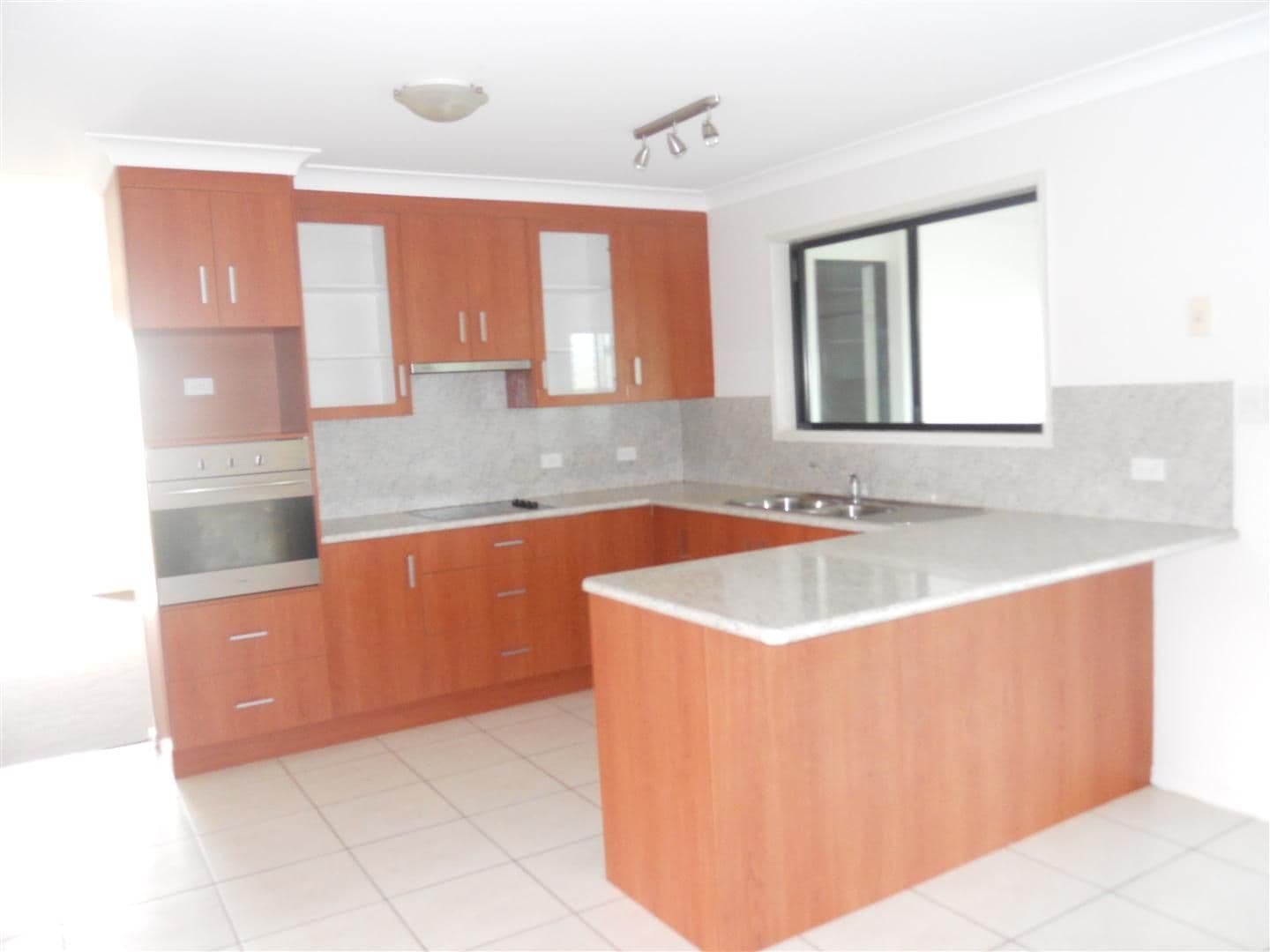 22 Lillypilly Avenue, GRACEMERE QLD 4702, Gracemere - Thumbnail 2