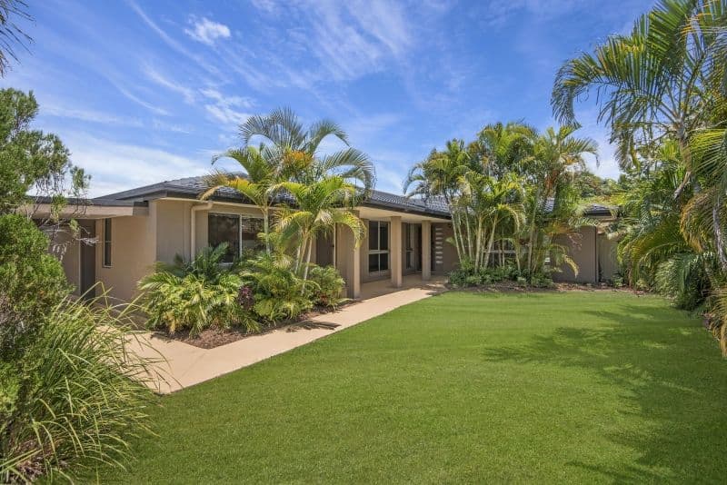 15 Holbrook Way, Elanora QLD 4221, Elanora - Thumbnail 2