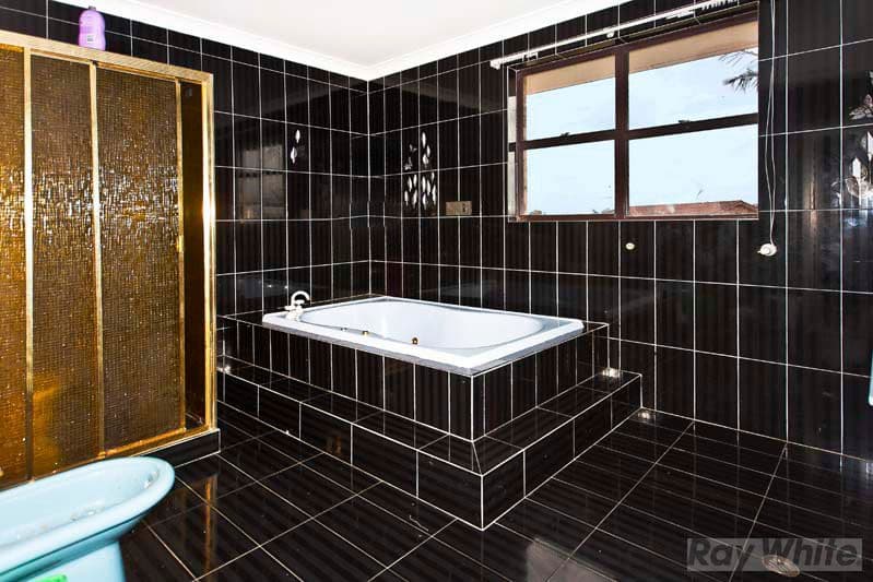 3  Yarra Place, ST JOHNS PARK NSW 2176, St Johns Park - Thumbnail 6