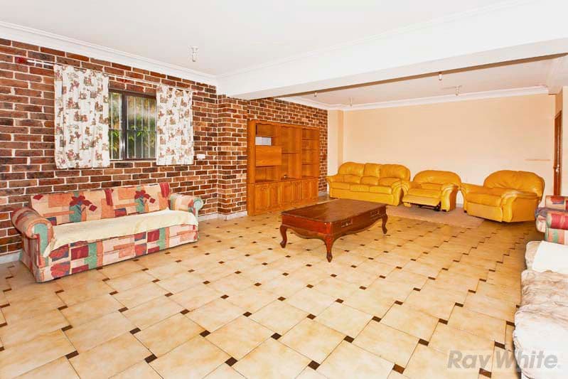 3  Yarra Place, ST JOHNS PARK NSW 2176, St Johns Park - Thumbnail 7