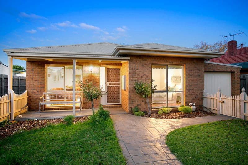 24 Connie Street, BENTLEIGH EAST VIC 3165, Bentleigh East - Image 1