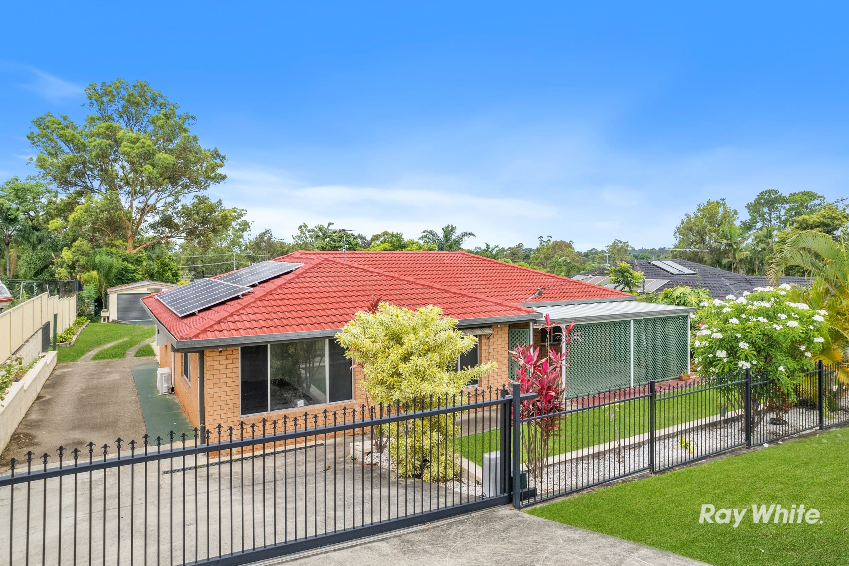 18 Sherwood Drive, Browns Plains QLD 4118, Browns Plains - Thumbnail 2