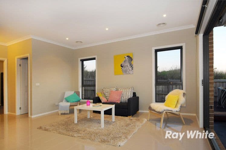 53 George Frederick Road, CRANBOURNE WEST VIC 3977, Cranbourne West - Thumbnail 7