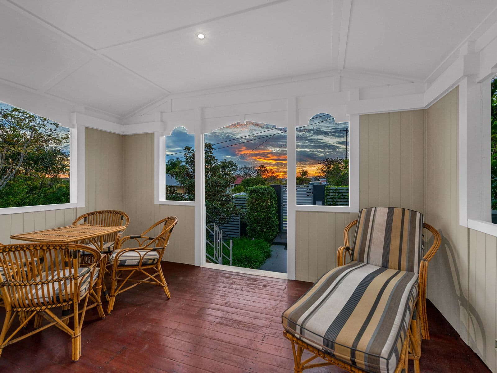 12 Carranya Street, Camp Hill QLD 4152, Camp Hill - Thumbnail 4