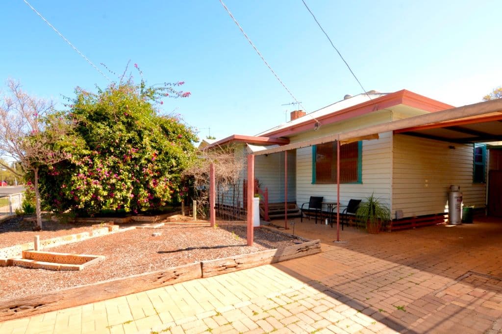23 Olive Avenue, Mildura VIC 3500, Mildura - Thumbnail 2