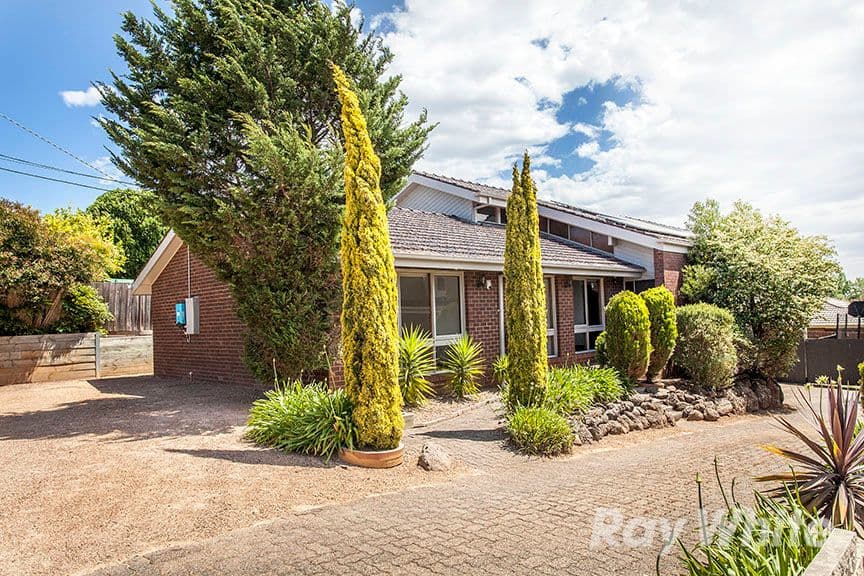 4 Kimberley Court, Mount Waverley VIC 3149, Mount Waverley - Image 1