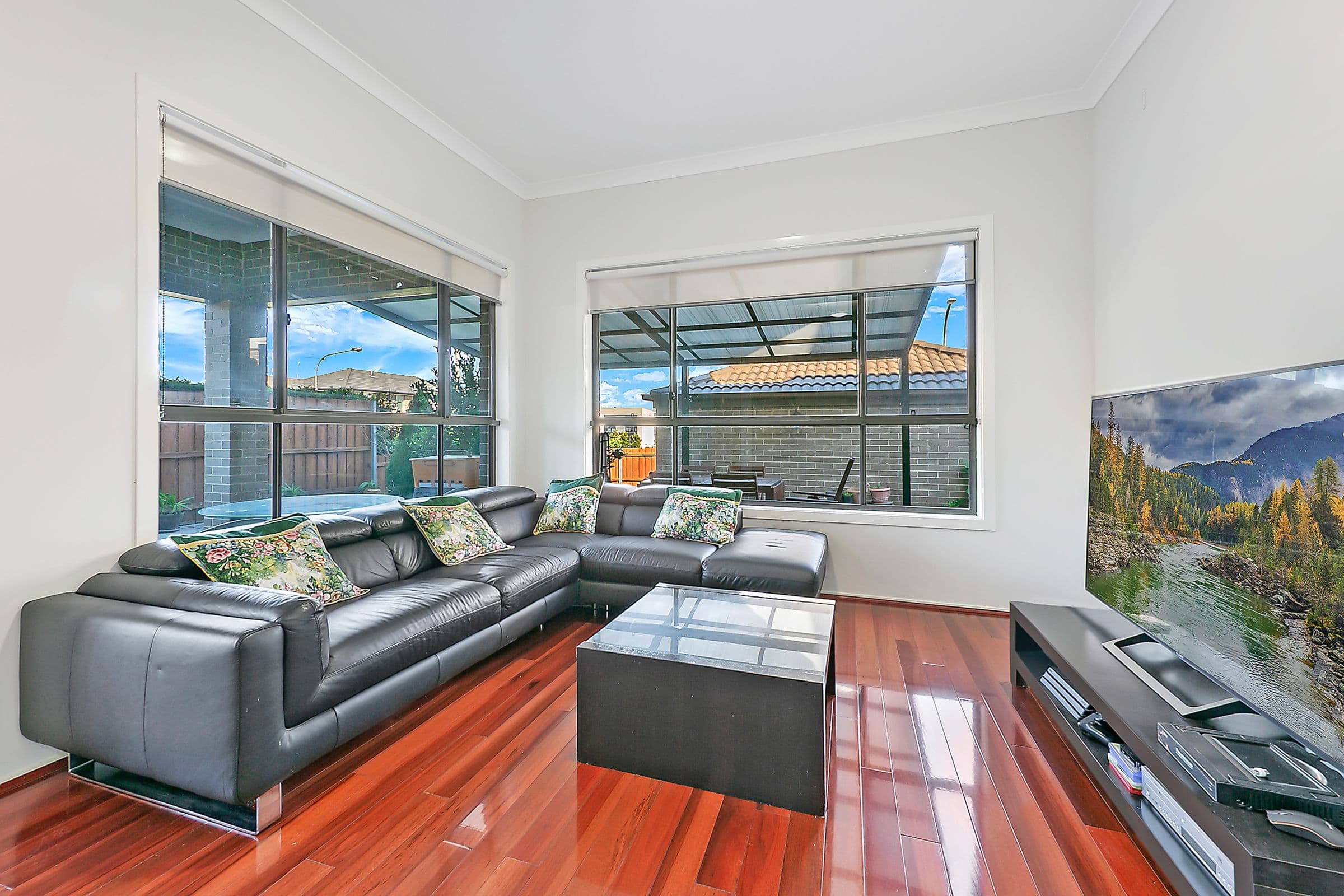 25 Carisbrook Street, North Kellyville NSW 2155, North Kellyville - Thumbnail 2