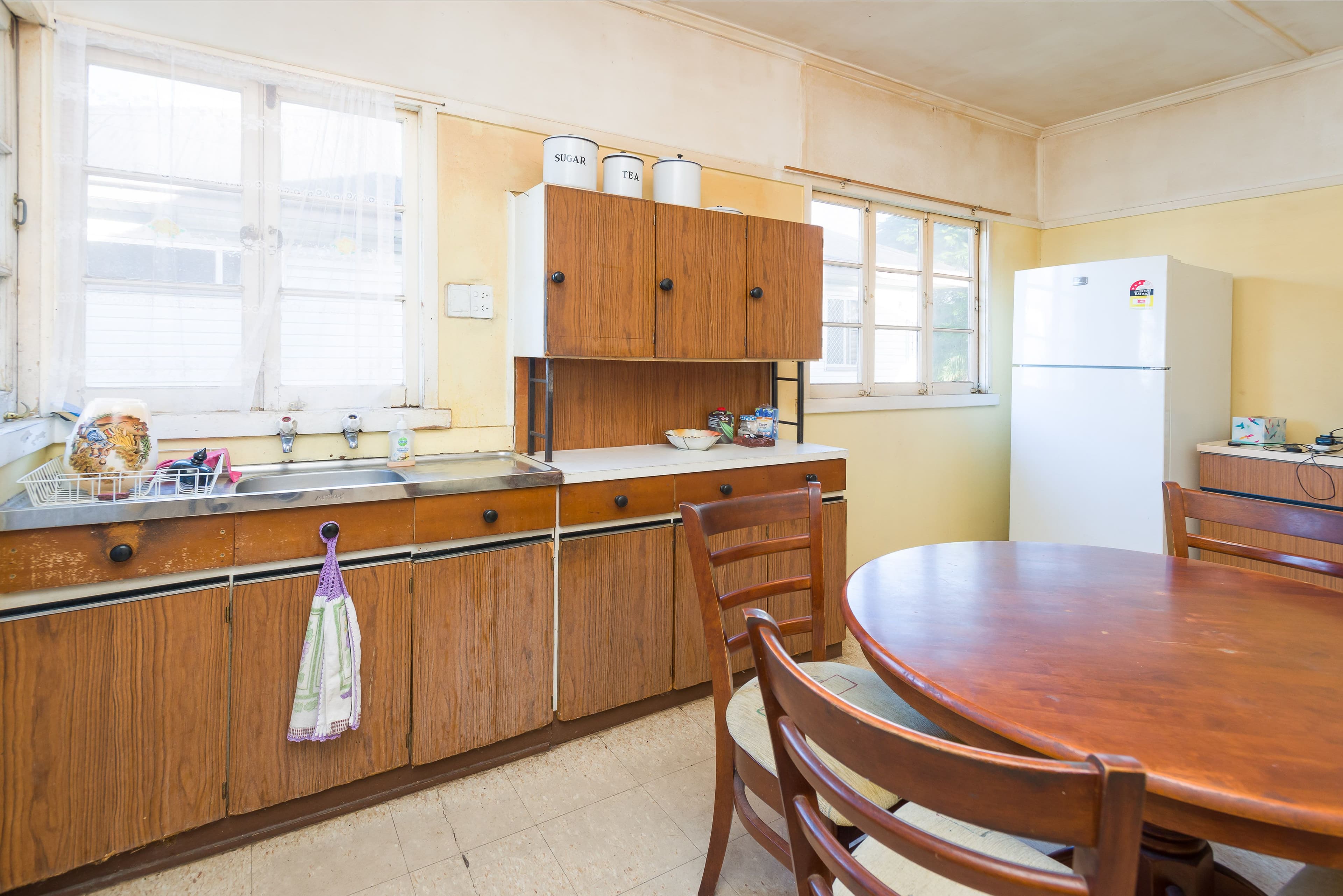 728 Cavendish Road, Holland Park QLD 4121, Holland Park - Thumbnail 8