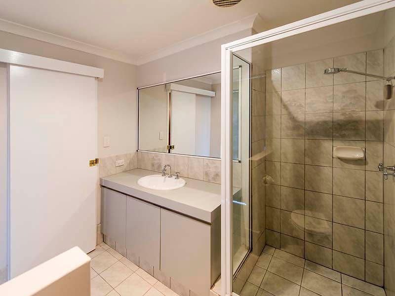11 Tasman Court, Thornlie WA 6108, Thornlie - Thumbnail 5