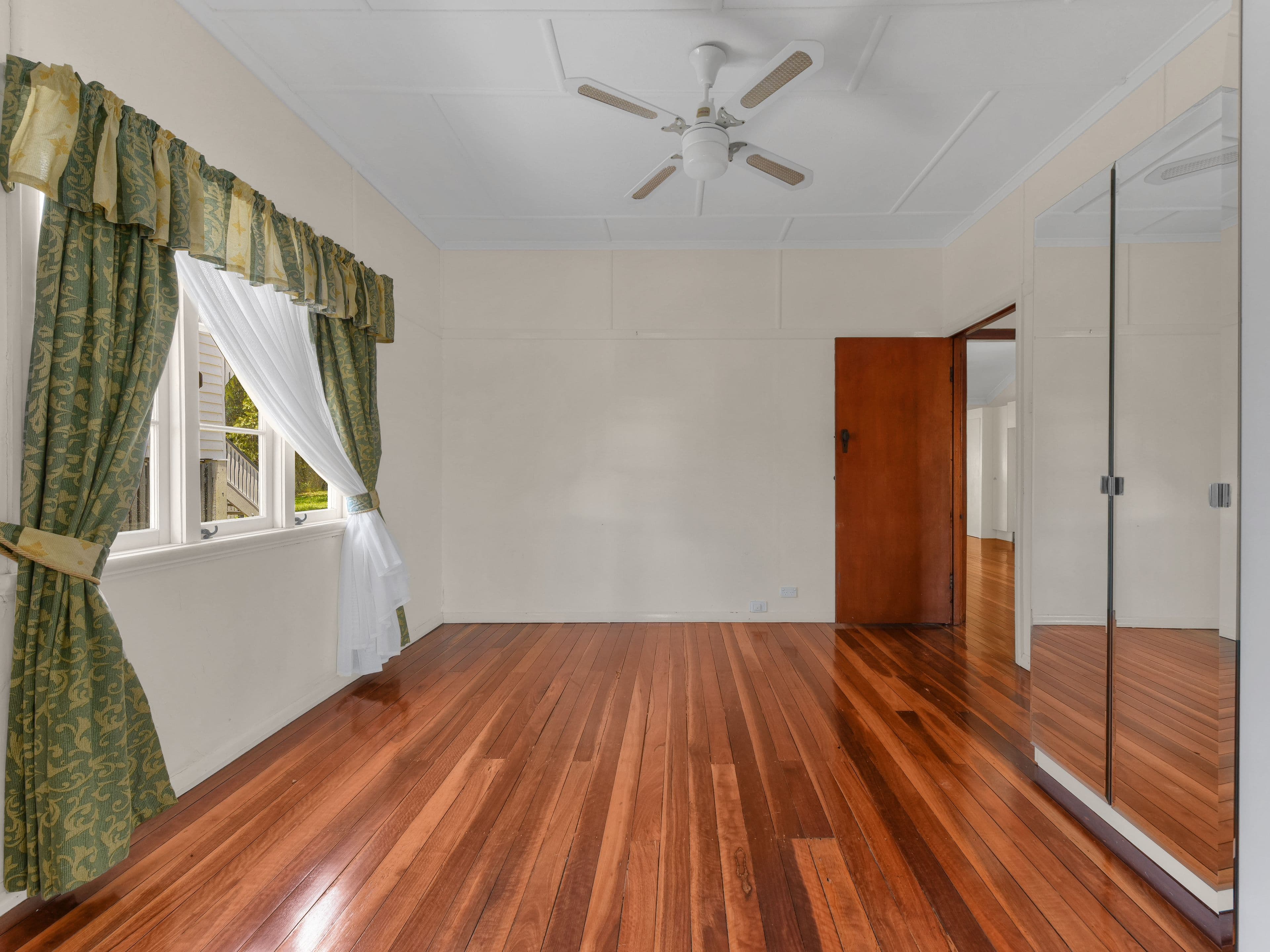 67 Beauvardia Street, Cannon Hill QLD 4170, Cannon Hill - Thumbnail 8