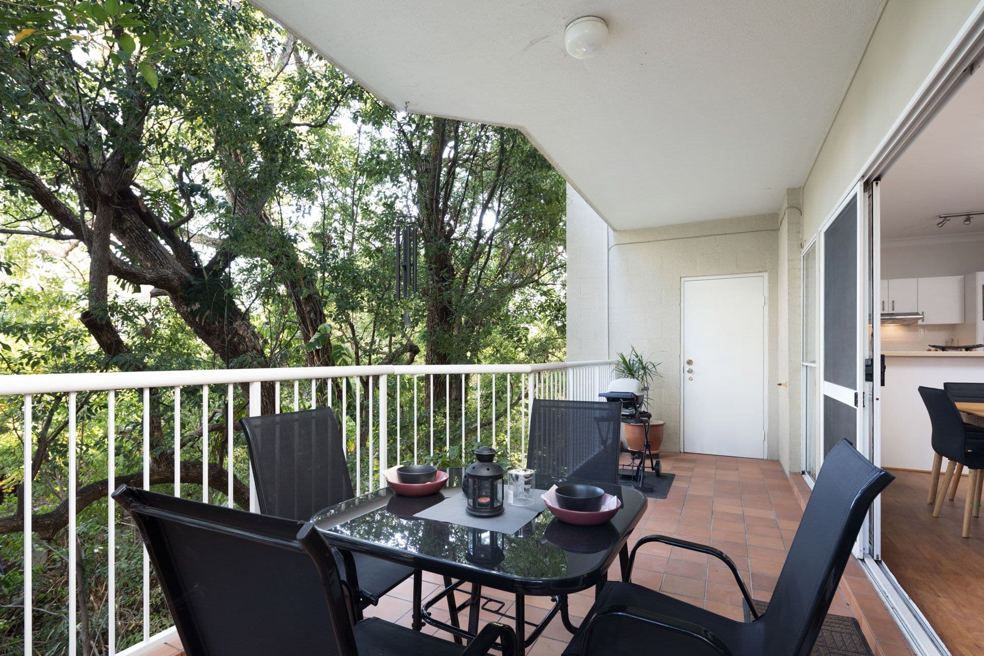 86 Musgrave Road, Indooroopilly QLD 4068, Indooroopilly - Thumbnail 2
