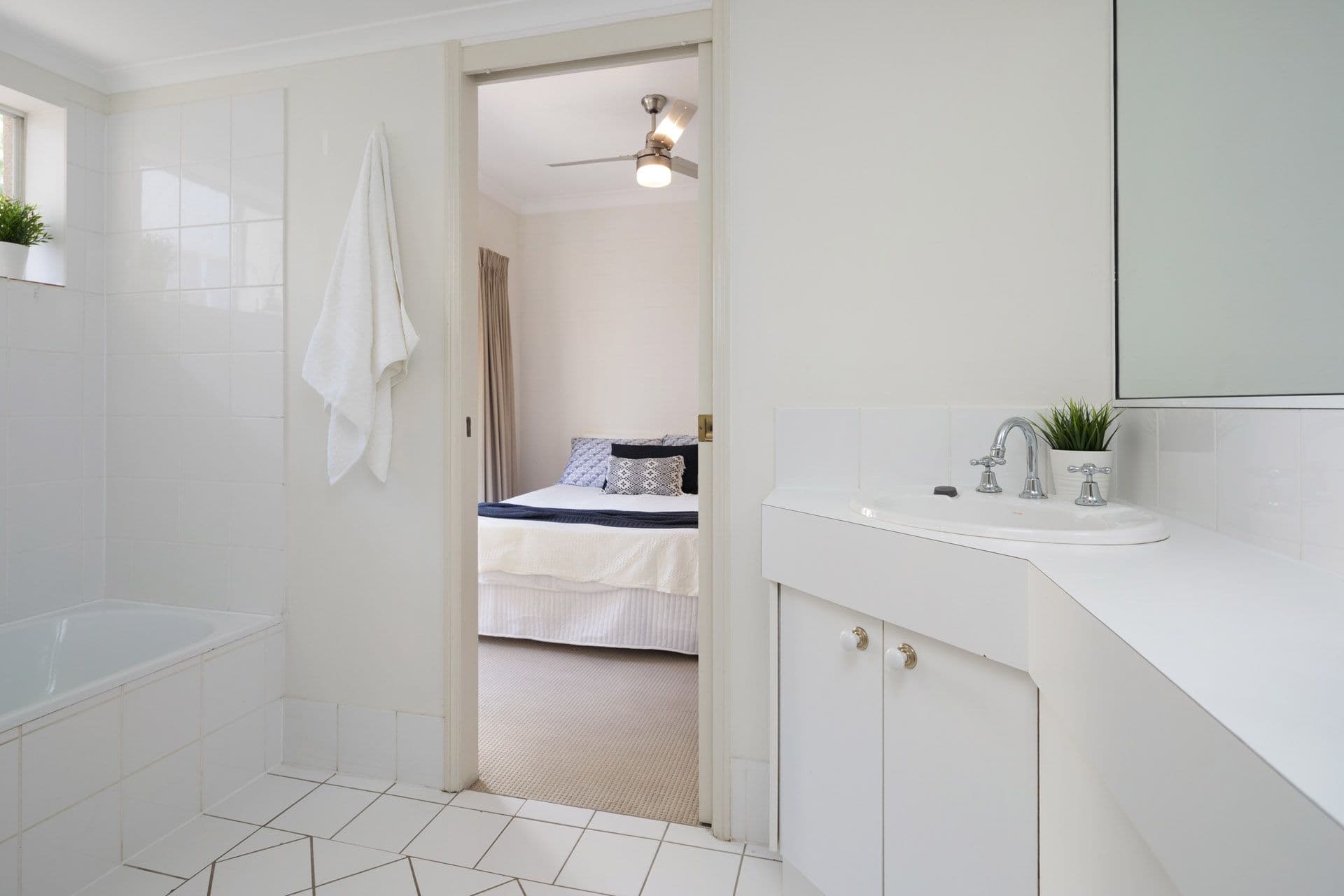 86 Musgrave Road, Indooroopilly QLD 4068, Indooroopilly - Thumbnail 7