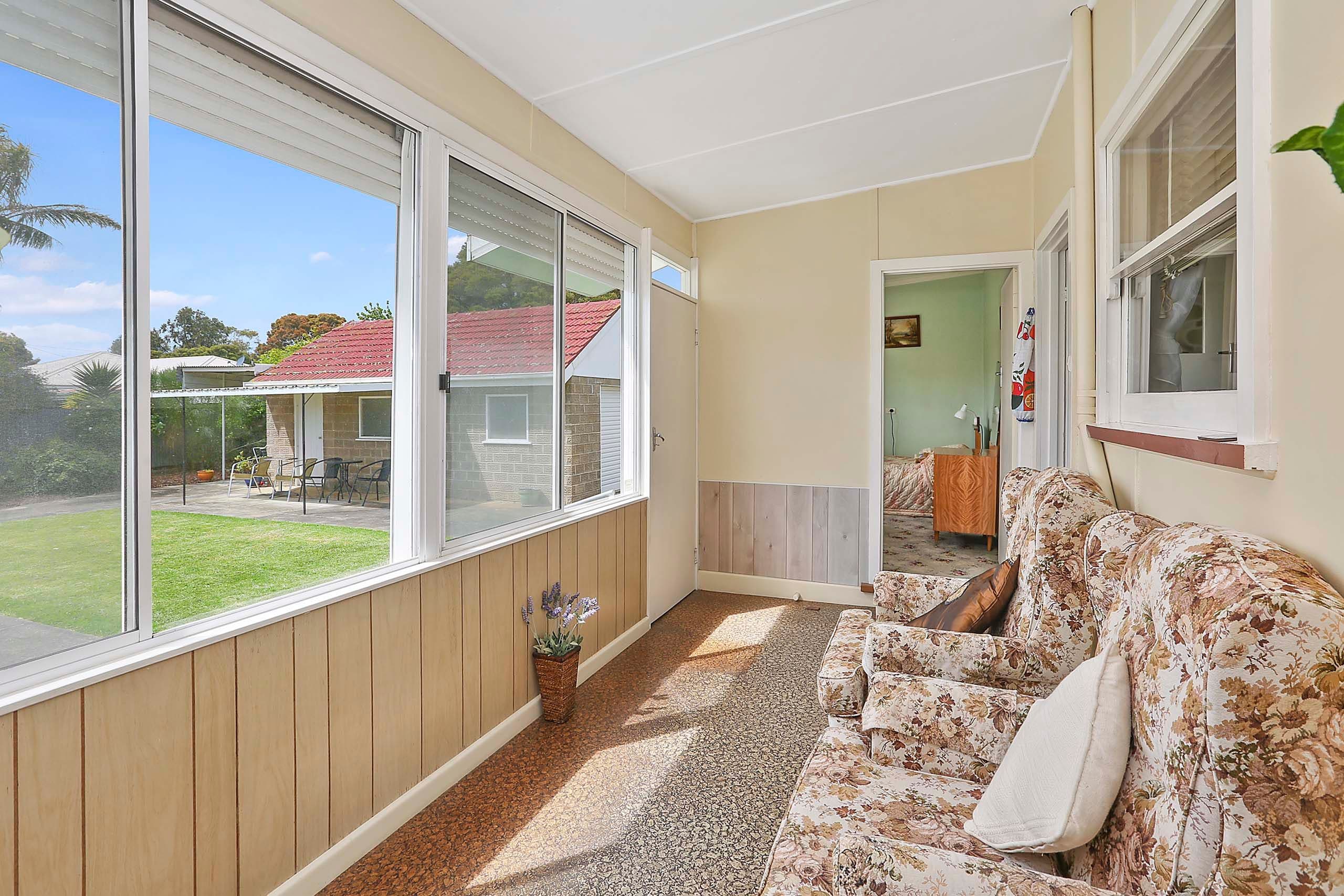 19 Vines Road, Hamlyn Heights VIC 3215, Hamlyn Heights - Thumbnail 2