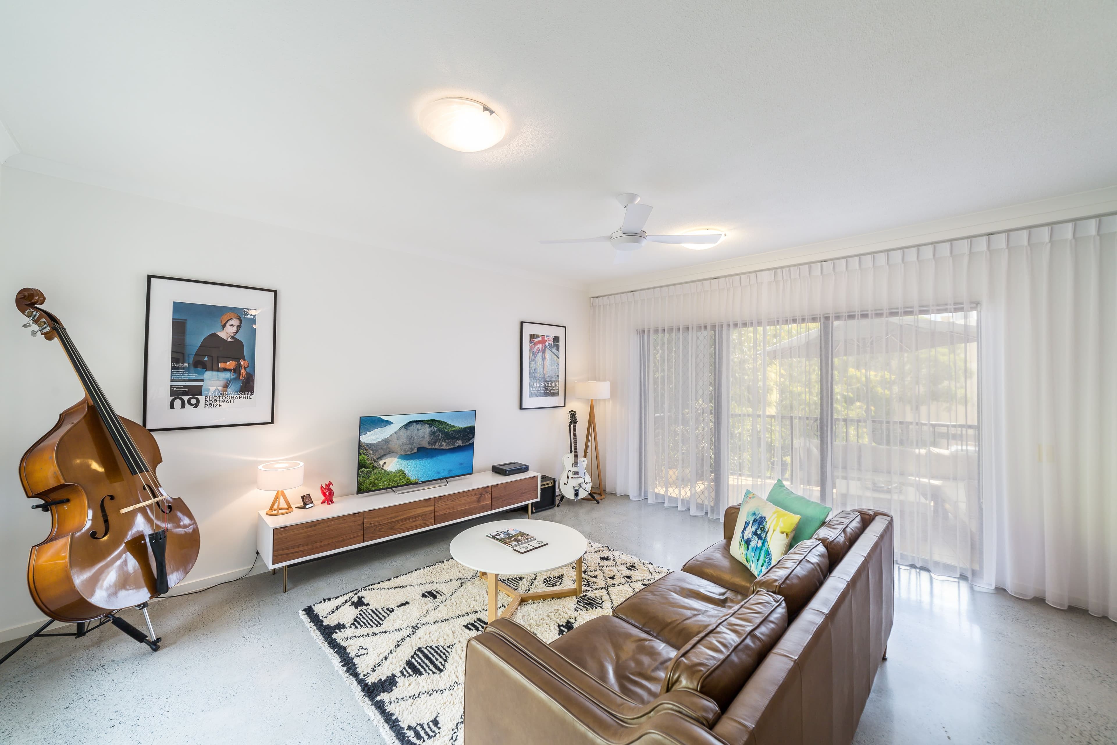 24-26 Parneno Street, CHEVRON ISLAND QLD 4217, Chevron Island - Thumbnail 2