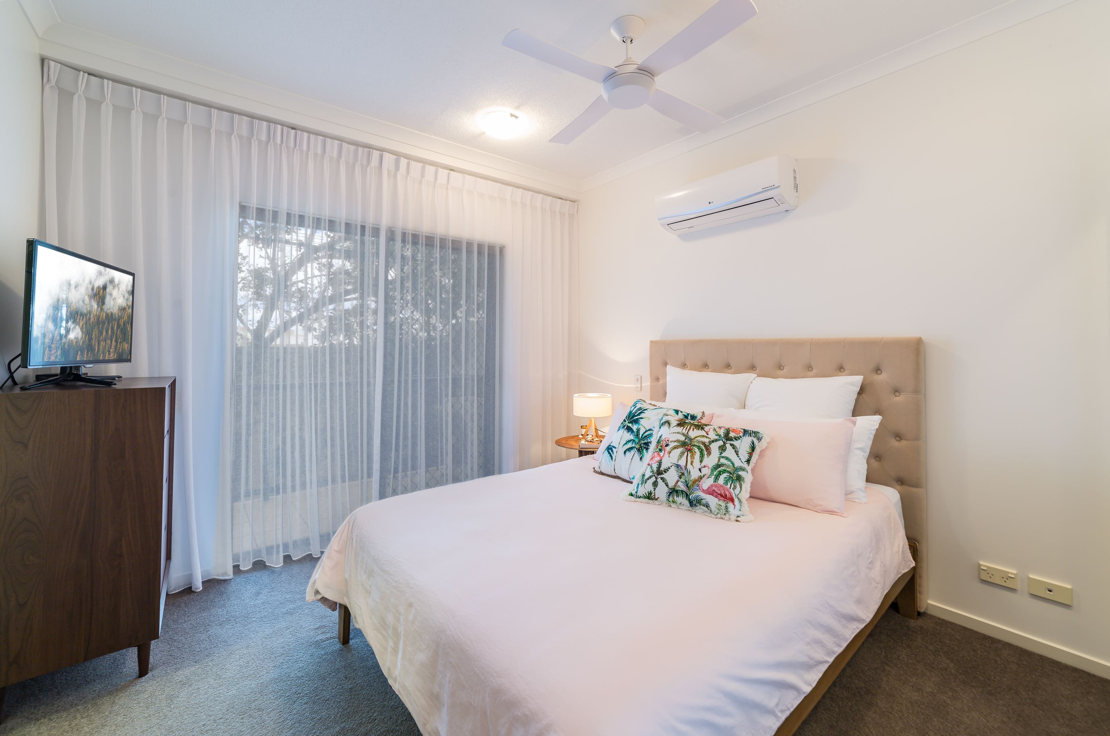 24-26 Parneno Street, CHEVRON ISLAND QLD 4217, Chevron Island - Thumbnail 6