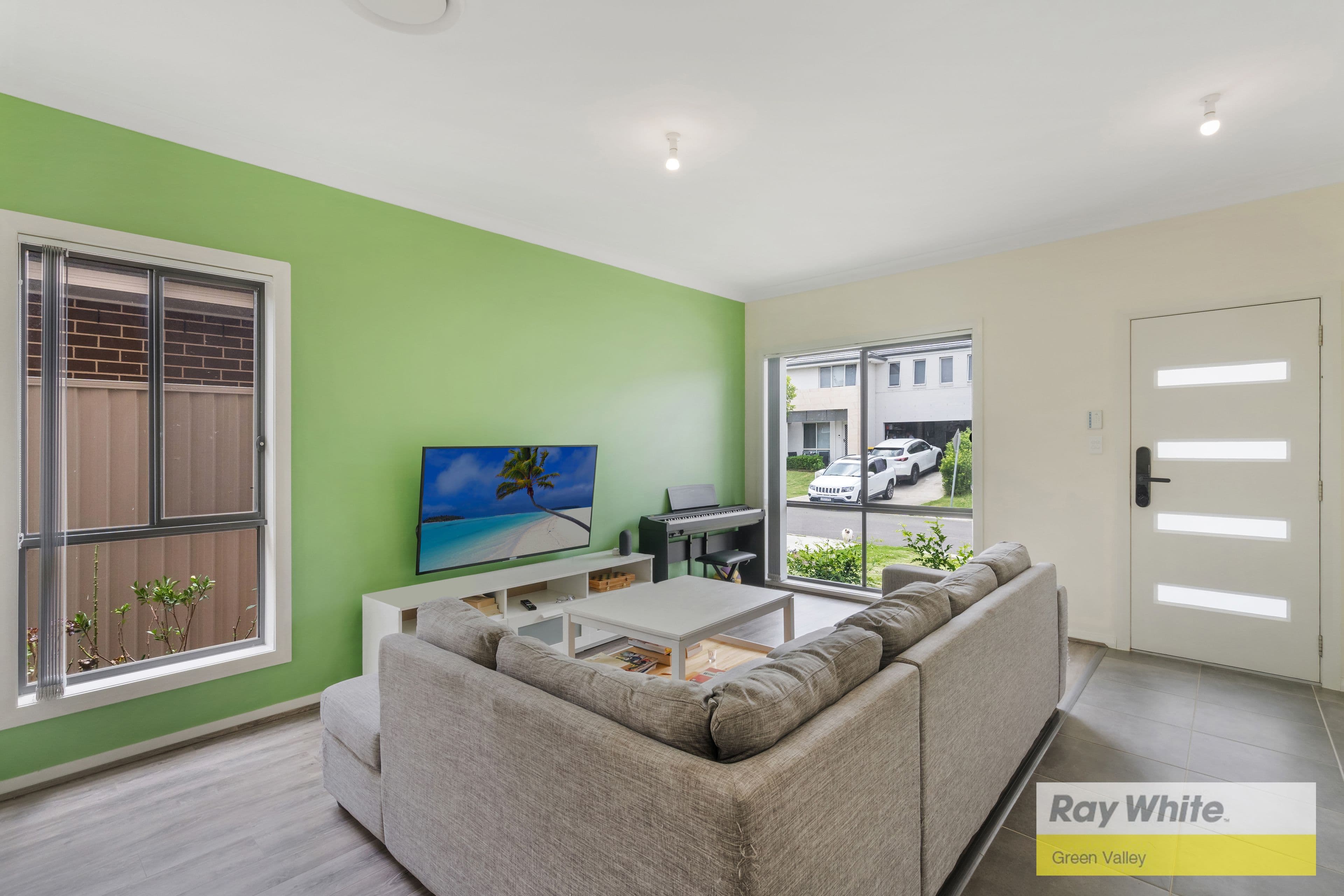 20 Alpine Place, Carnes Hill NSW 2171, Carnes Hill - Thumbnail 4