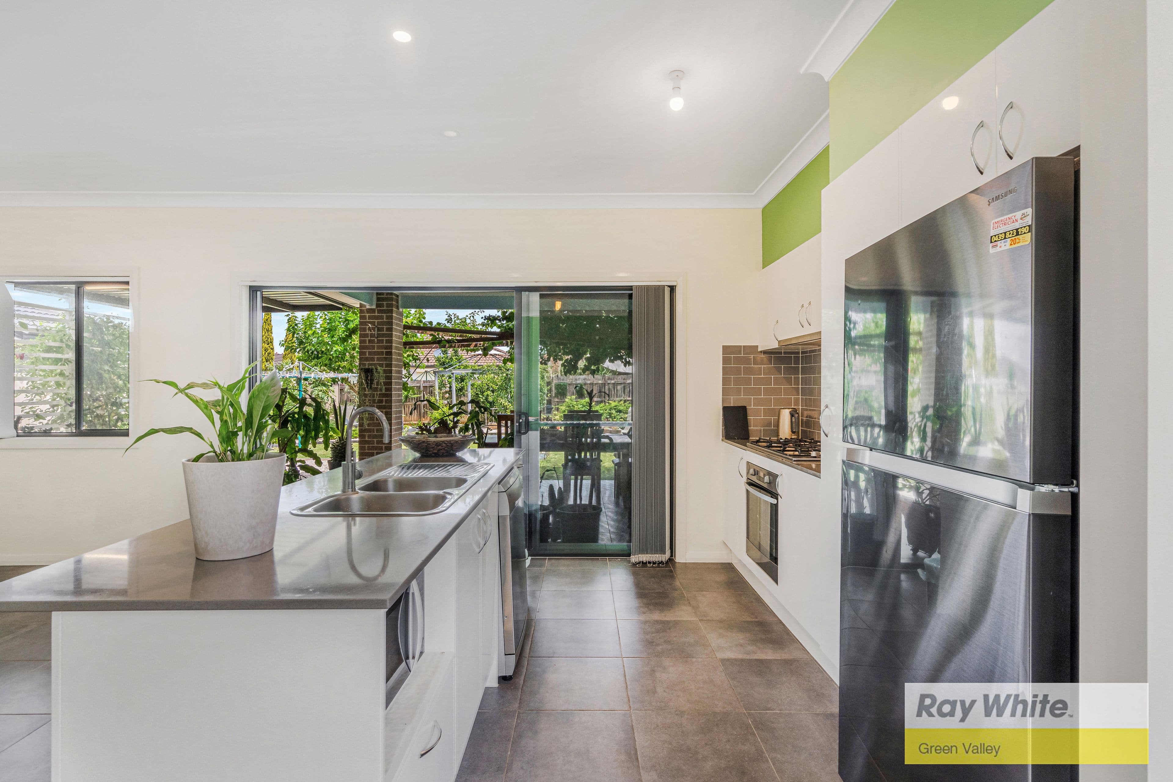 20 Alpine Place, Carnes Hill NSW 2171, Carnes Hill - Thumbnail 6