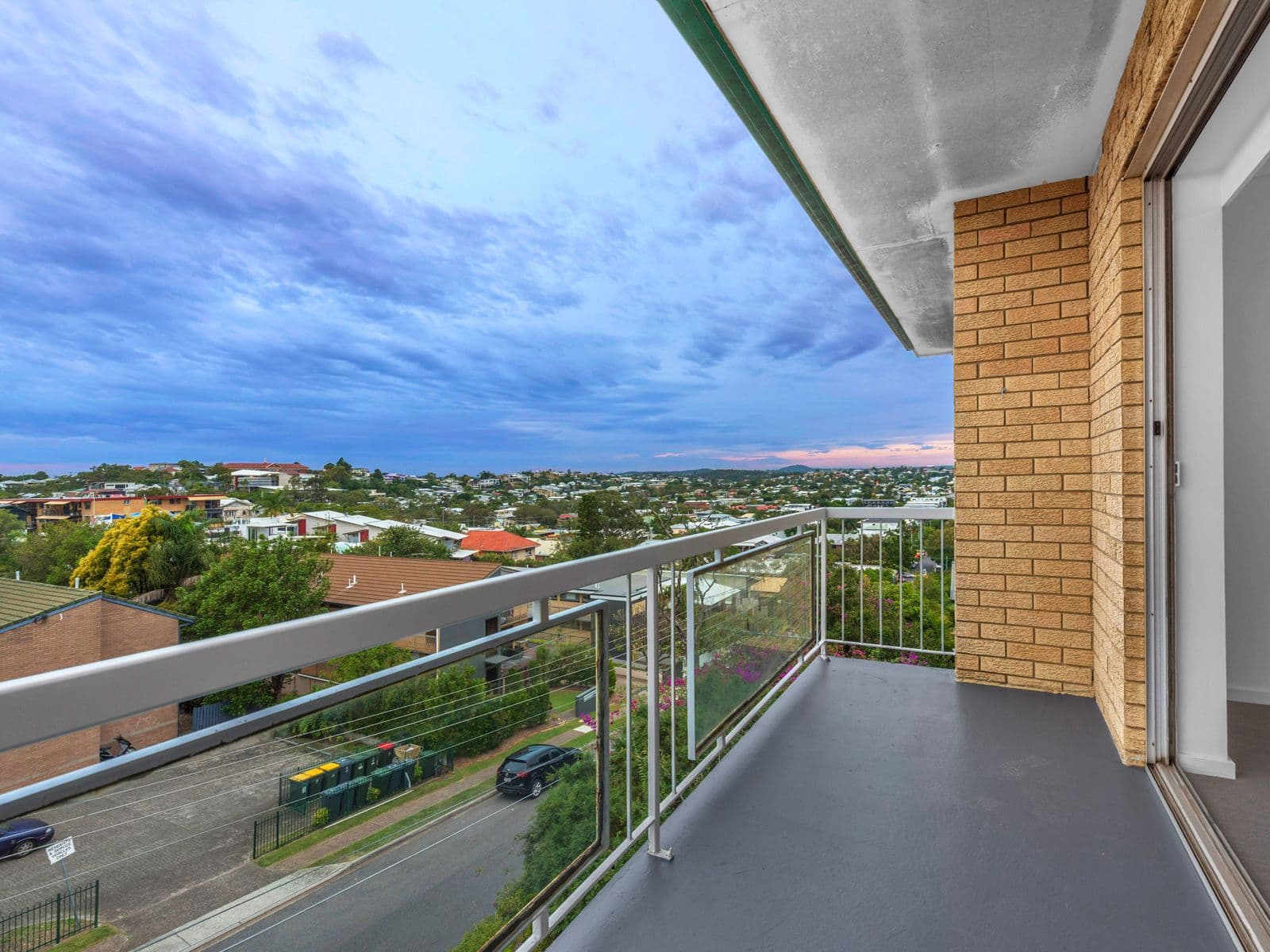 40 Pine Street, Bulimba QLD 4171, Bulimba - Thumbnail 2