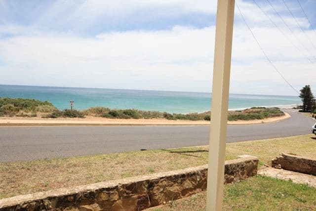 68 Esplanade, Sellicks Beach SA 5174, Sellicks Beach - Thumbnail 2