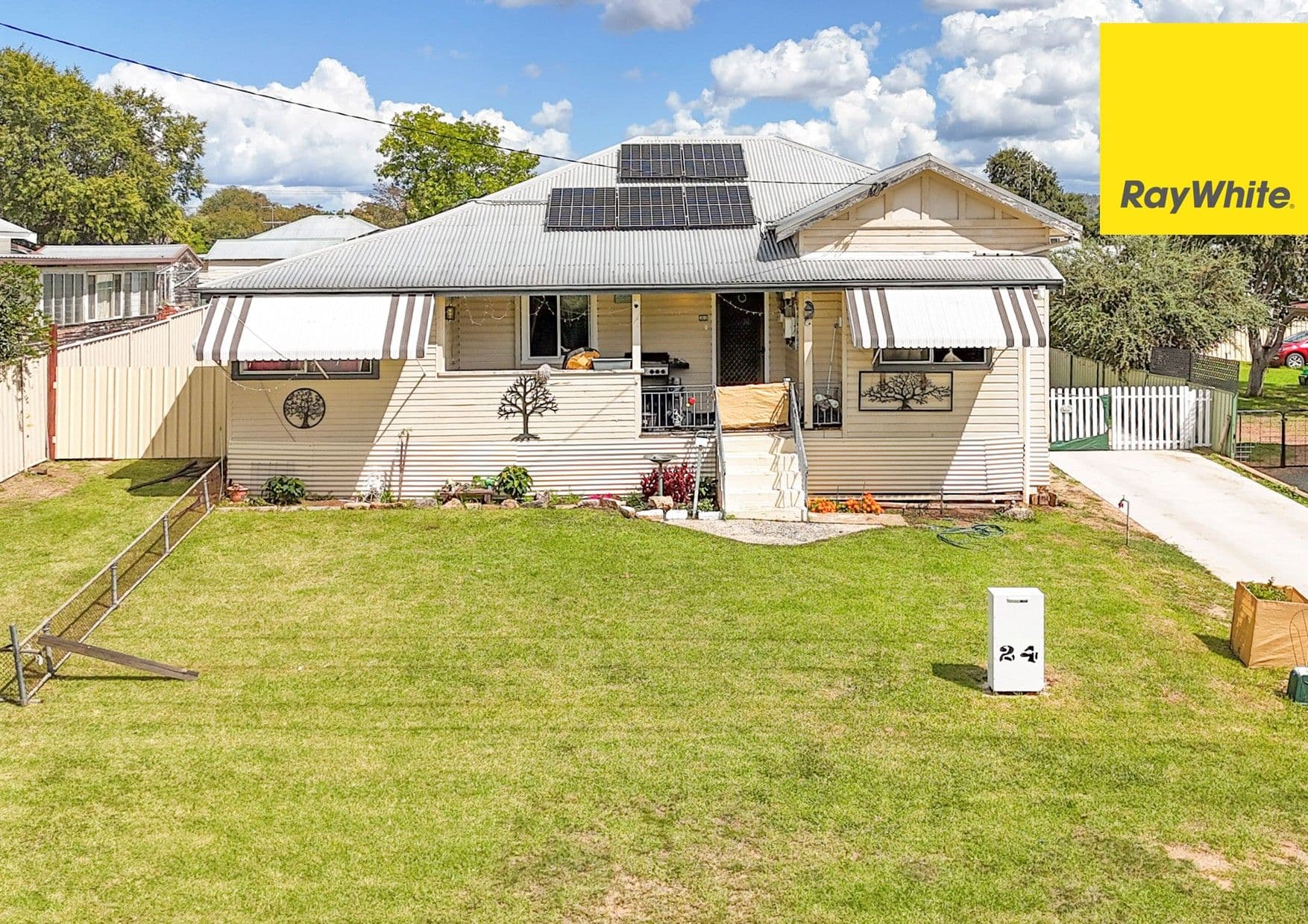 24 May Street, Inverell NSW 2360, Inverell - Image 1