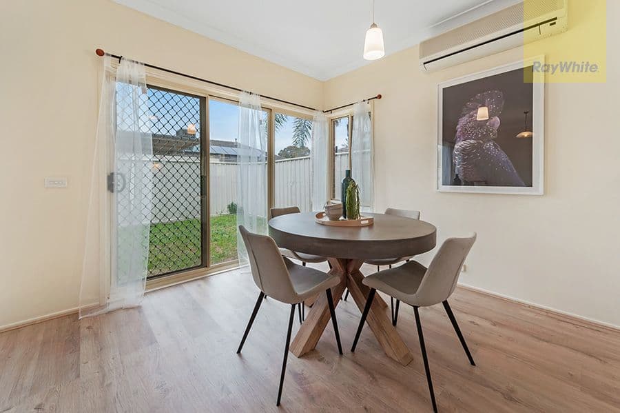 27 Willmott Drive, Craigieburn VIC 3064, Craigieburn - Thumbnail 4