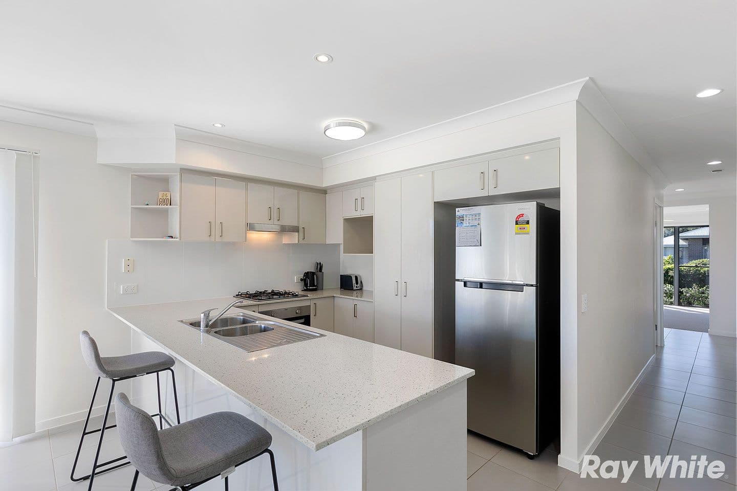 16 Venus Street, Urraween QLD 4655, Urraween - Thumbnail 2