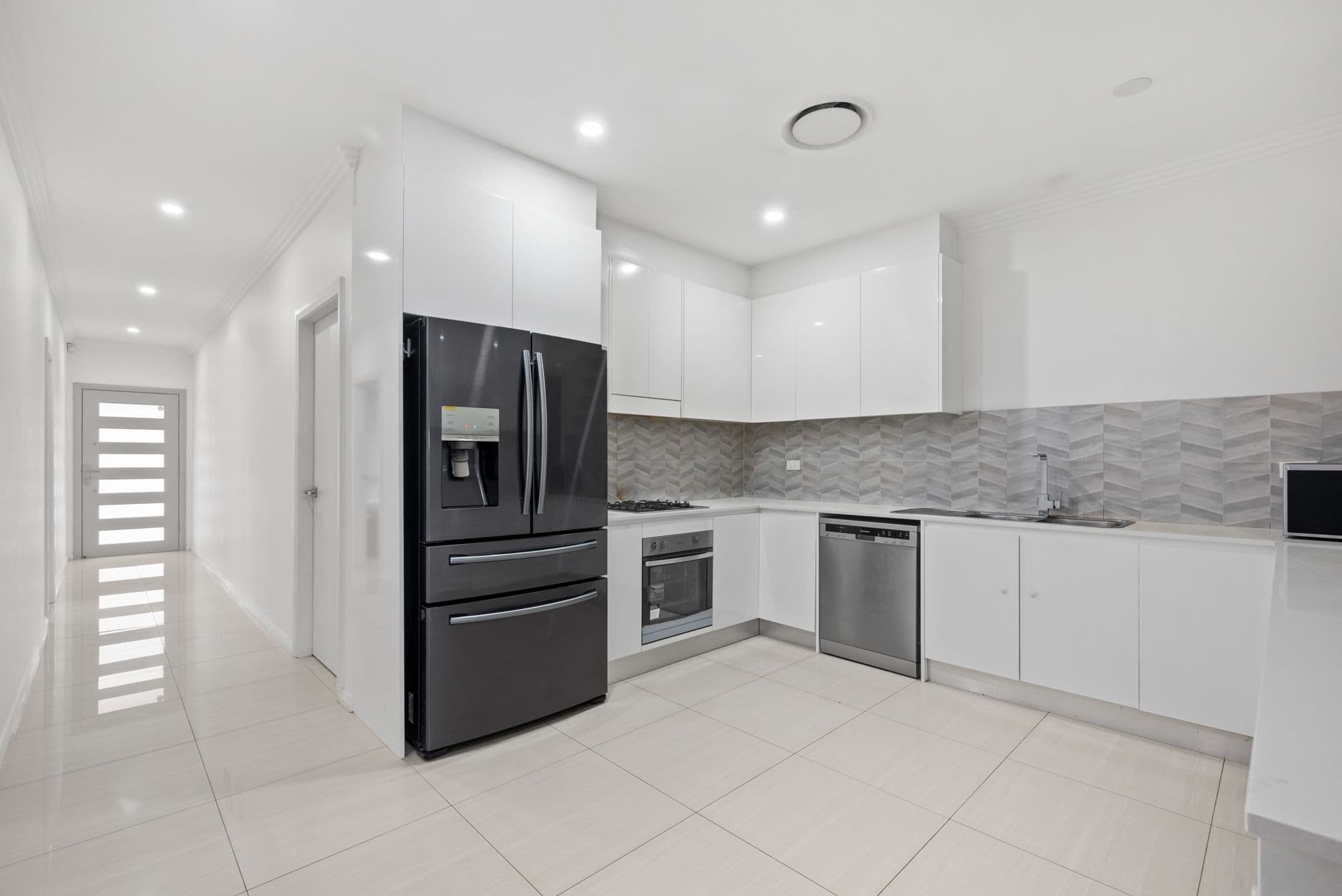 9b Hinton Loop, Oran Park NSW 2570, Oran Park - Thumbnail 2