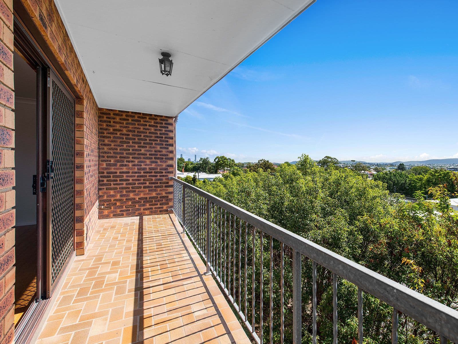 47 Stopford Street, Wooloowin QLD 4030, Wooloowin - Thumbnail 5